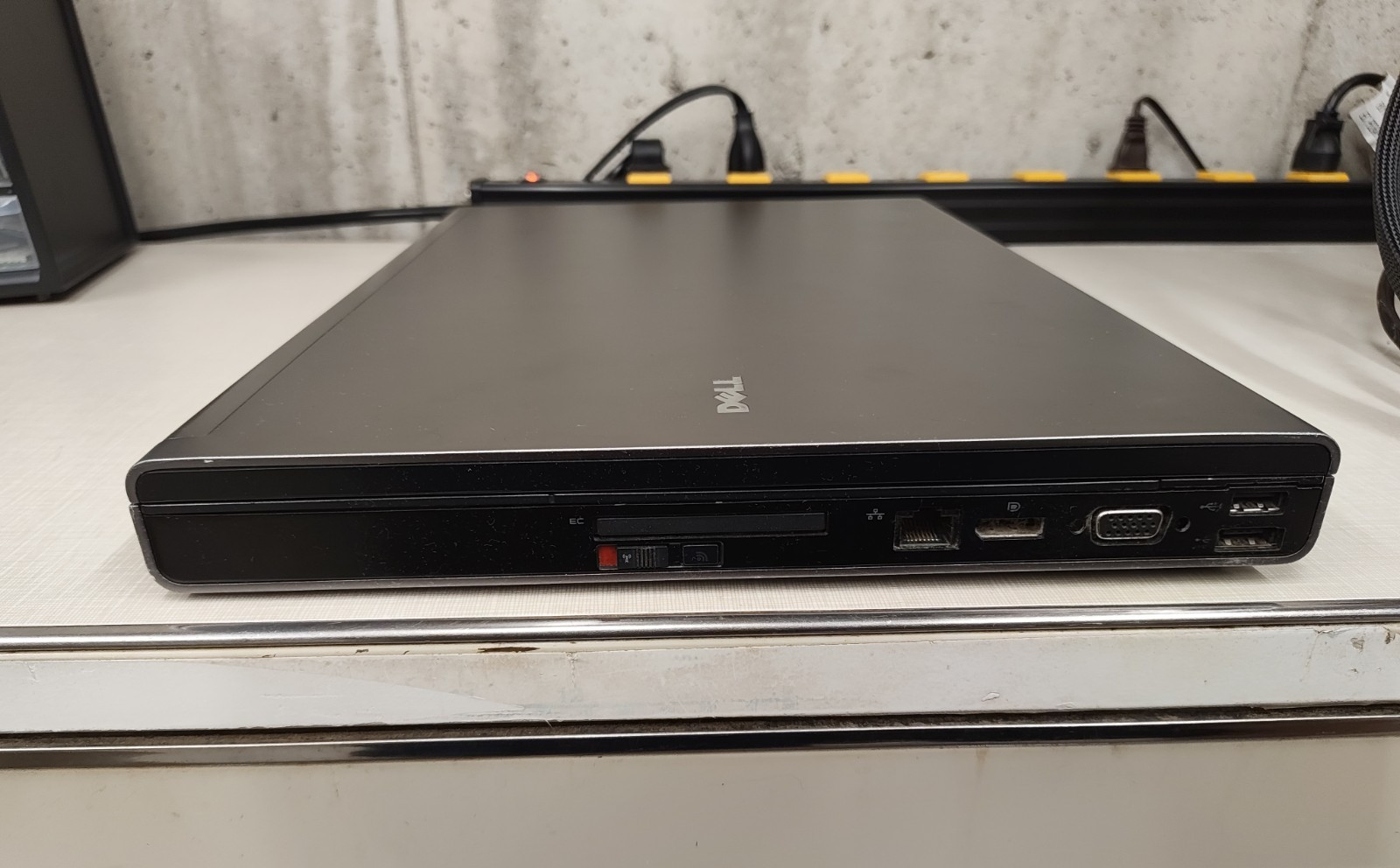 Dell Precision M6400 17″ Laptop | T9550, 8gb RAM, 1200p LCD | NO BATT, FOR PARTS