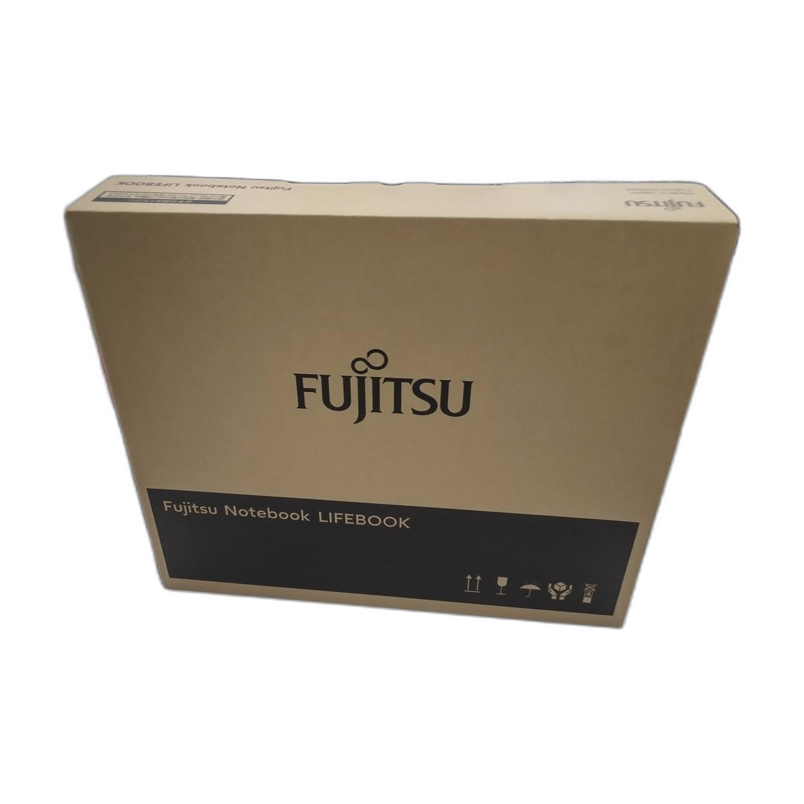 FUJITSU FMVA0G012P 15.6″ Core 5 120U 8GB 256GB SSD Win 11 Pro Unused Laptop