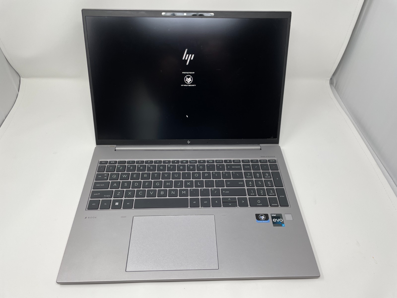 HP Zbook Firefly 16″ G9 i7-1260p 16GB RAM 512GB SSD laptop