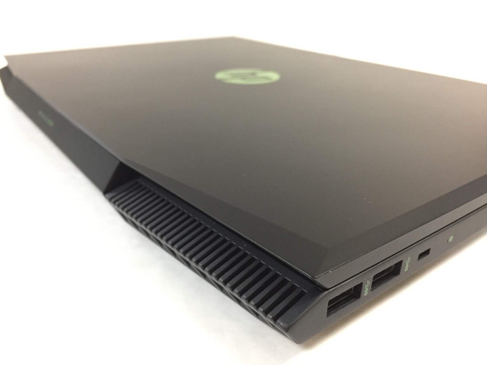 HP Pavilion 15-cx0056wm 15.6″ FHD Gaming Laptop/i5-8300H/8GB/1TB HDD/GTX 1050 Ti