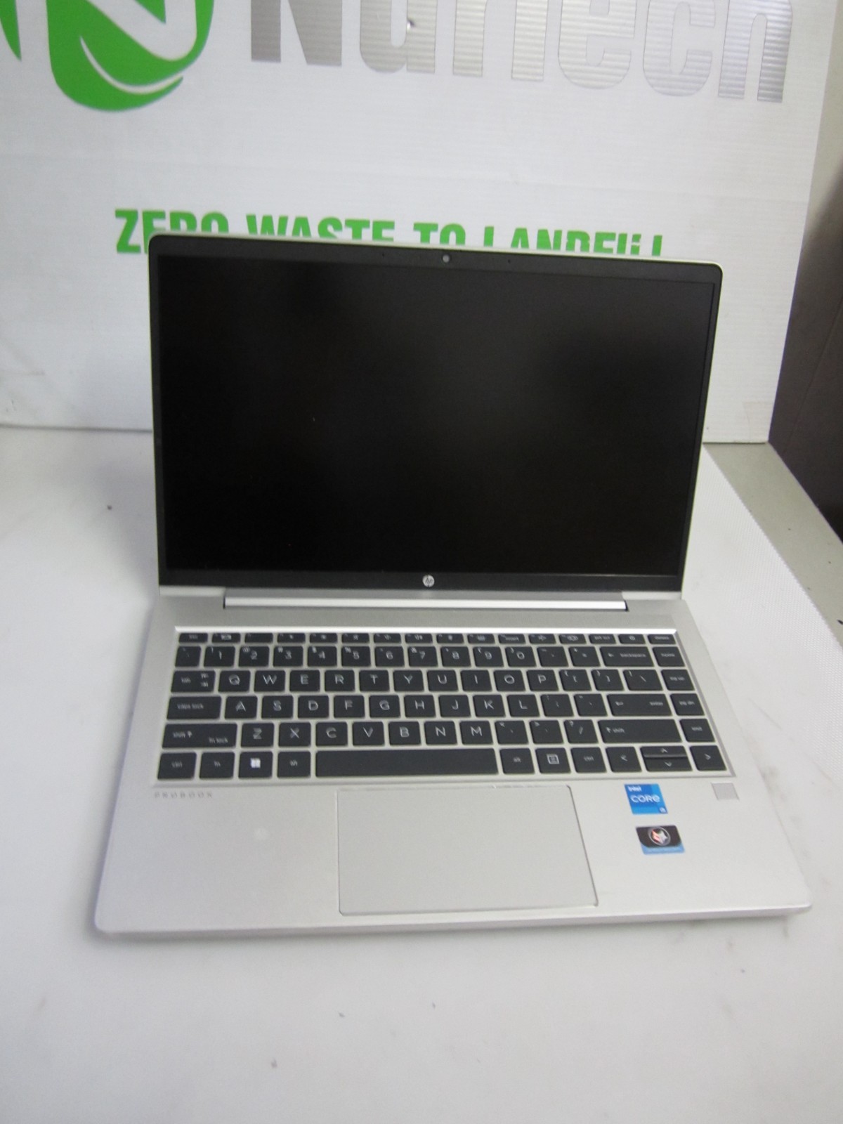 HP ProBook 440 G9 14″ i5-1235U 3.90GHz 16GB 256GB M2SSD UBUNTU LAPTOP + AC