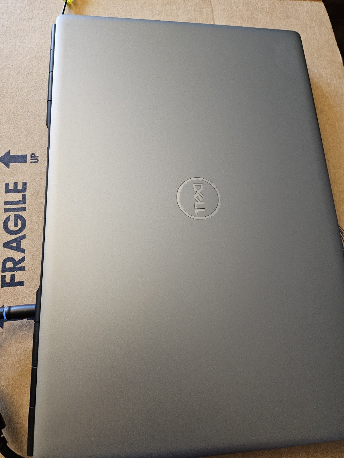 Dell Precision 7550 i7-10850H 2.7 GHz 1.5TB M.2/128GB ddr4 memory Windows 11