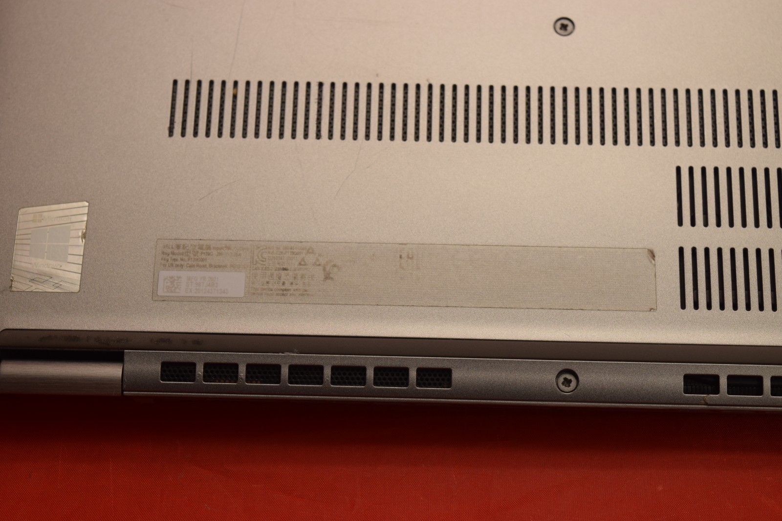 Dell Latitude 5320 Used 13.2″ i5-1135G7, 256GB NVMe, 8GB RAM, Touchscreen