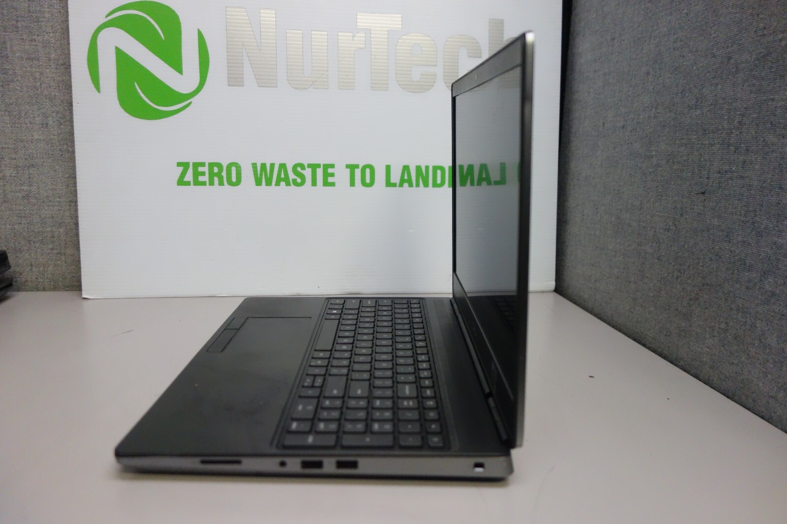 Dell Precision 7550 15.6″ i7 2.6GHz 32GB/512GB m2 SSD [NO OS] Laptop[POORBTRY]AC