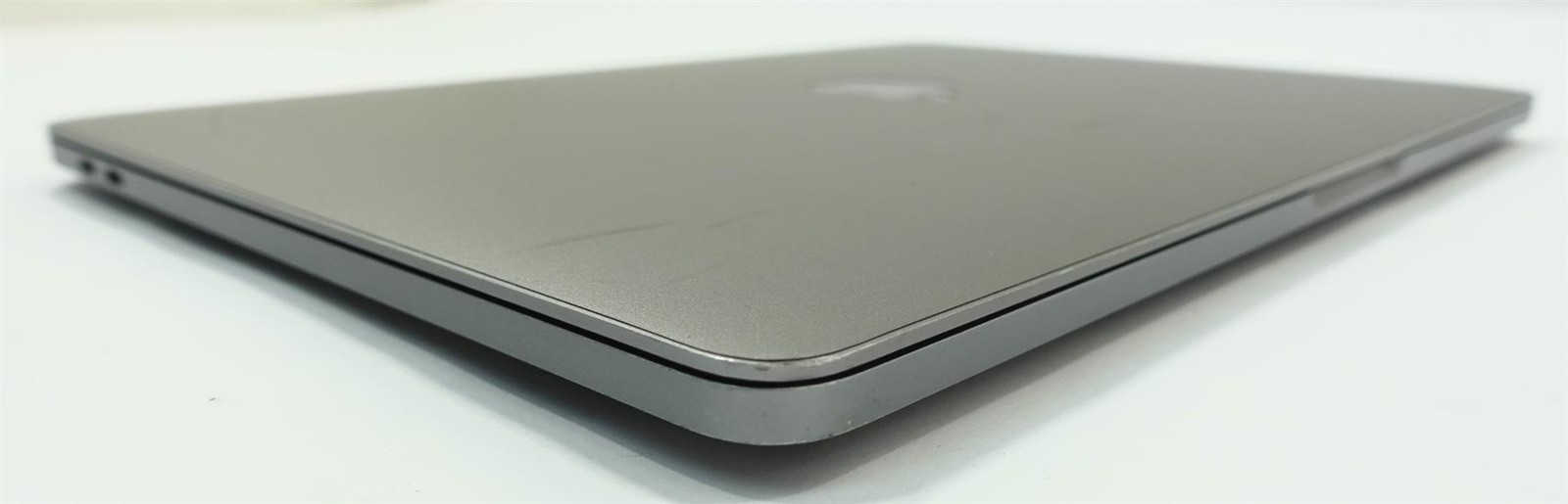 Apple MacBook Pro 2020 A2251 13.3″ Retina i5-1038NG7 2GHz 16GB 512GB