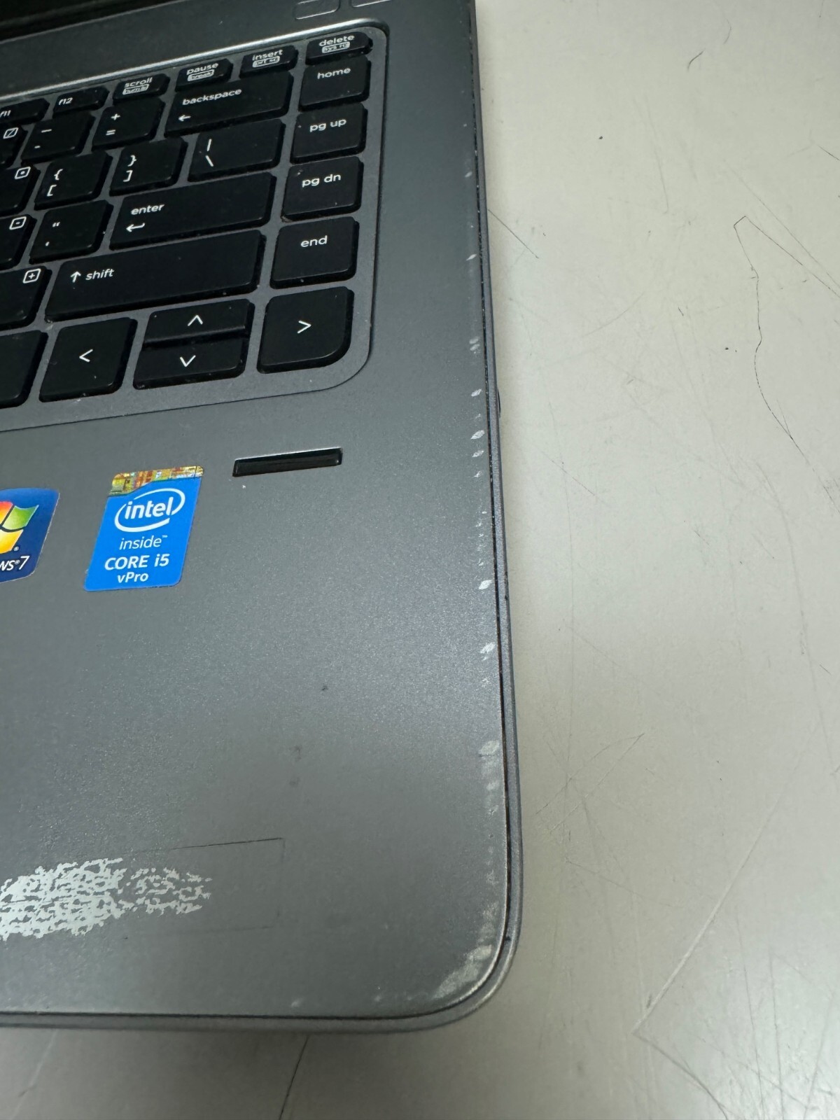 HP EliteBook 840 G2 14” i5-5300U 2.3GHz 8GB/256GB [NO OS] Laptop +AC [BIOS]