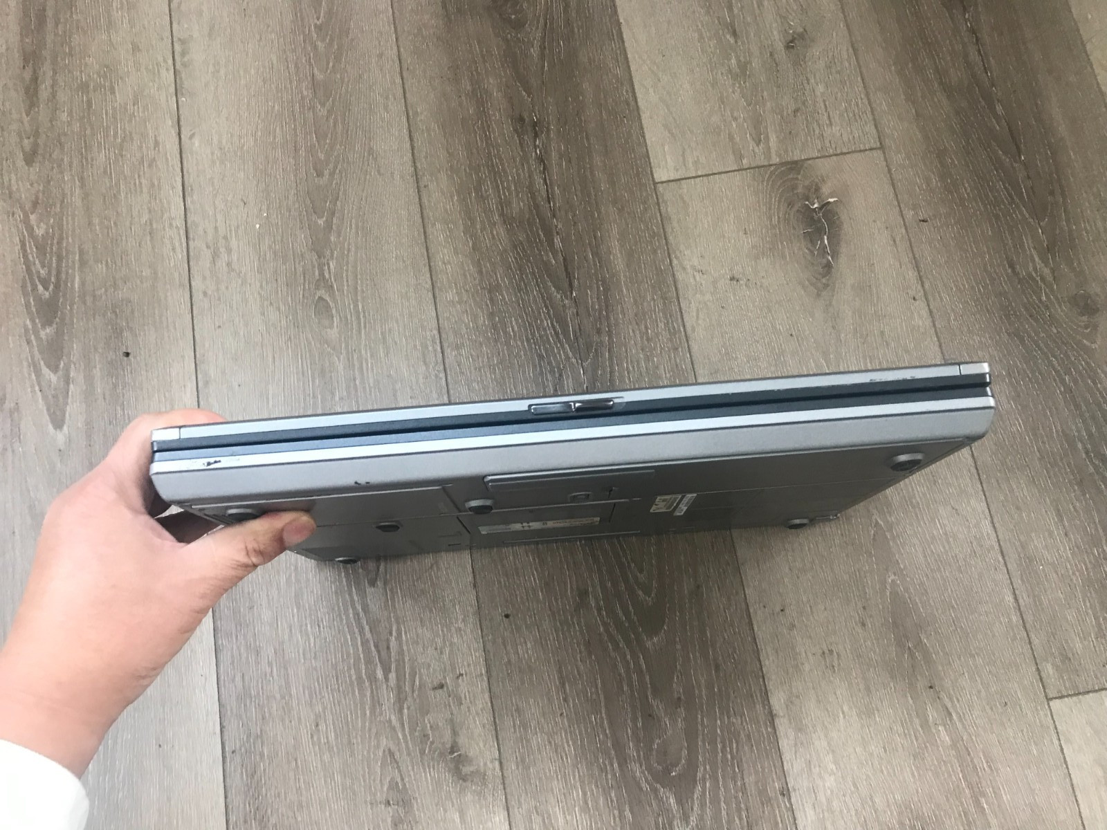 Dell Latitude D830 15.4″ Intel Core 2 Duo T7500 2.20GHz 3GB RAM 80GB HDD Win 7