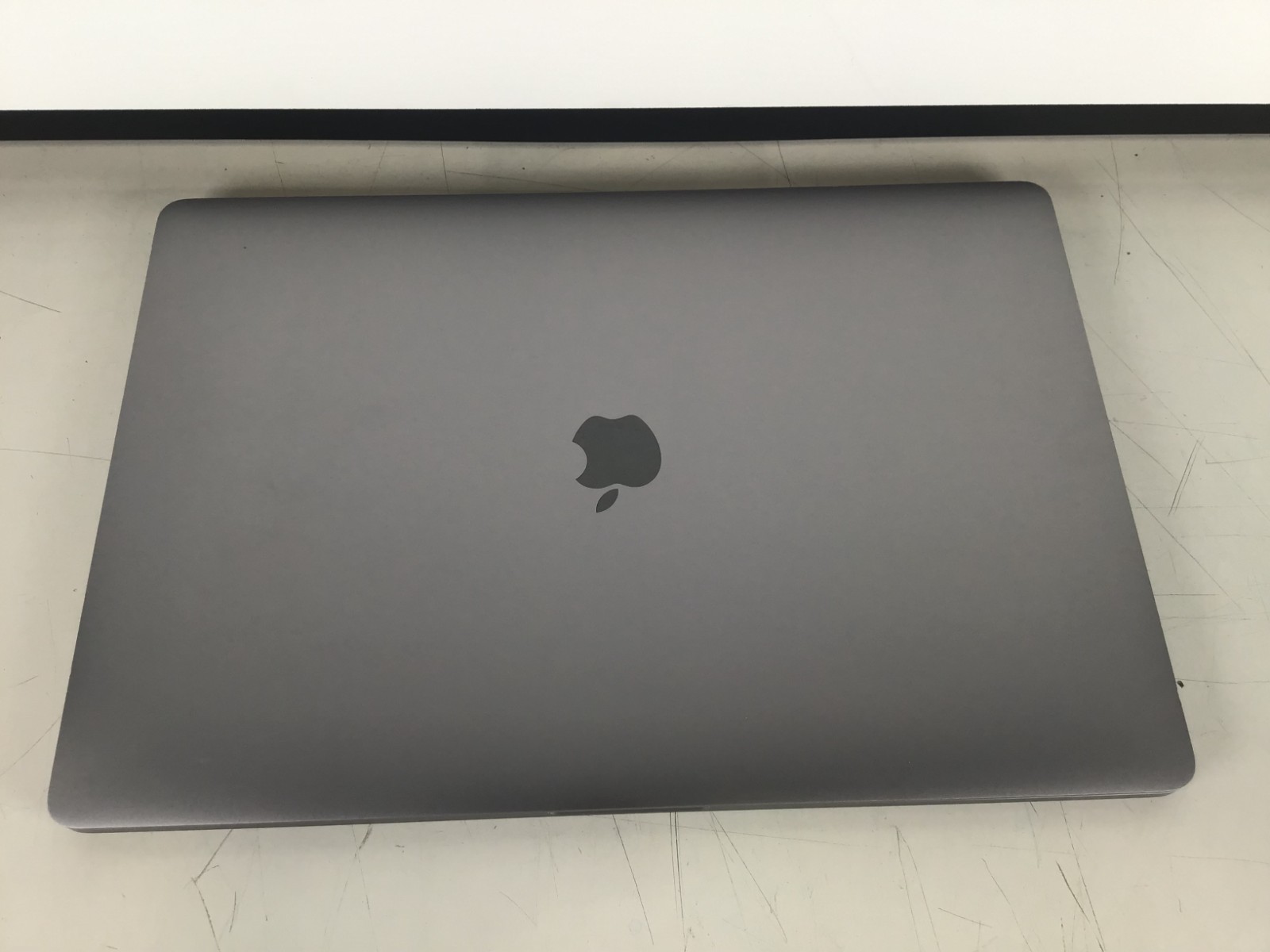 Lot of 2 Apple MacBook Pro 16″ A2141 i7-9750H 2.6GHz 16GB RAM 500B NVMe Gray~ II