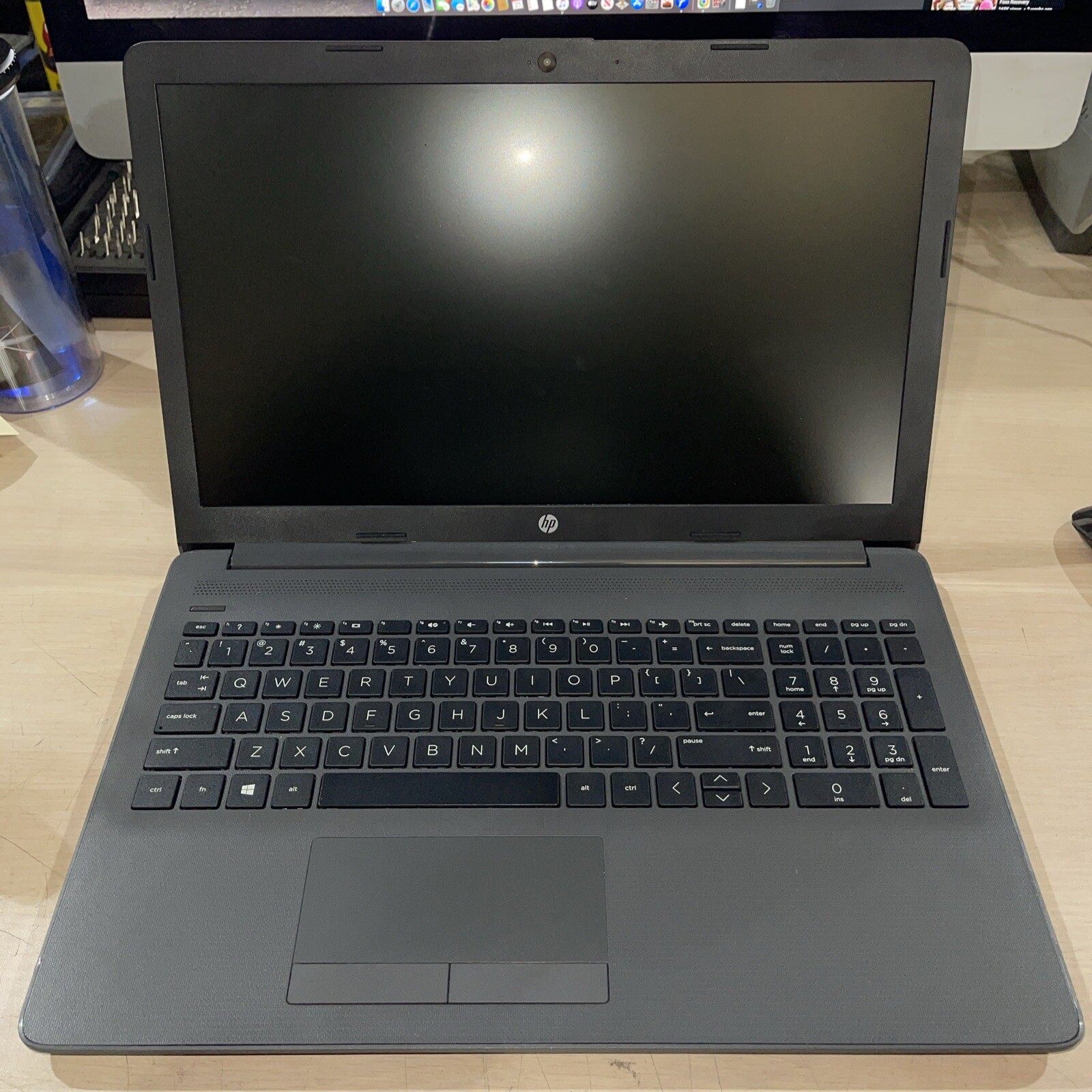 HP 255 G7 Notebook AMD A4-9125 Radeon 4GB RAM NO HD1