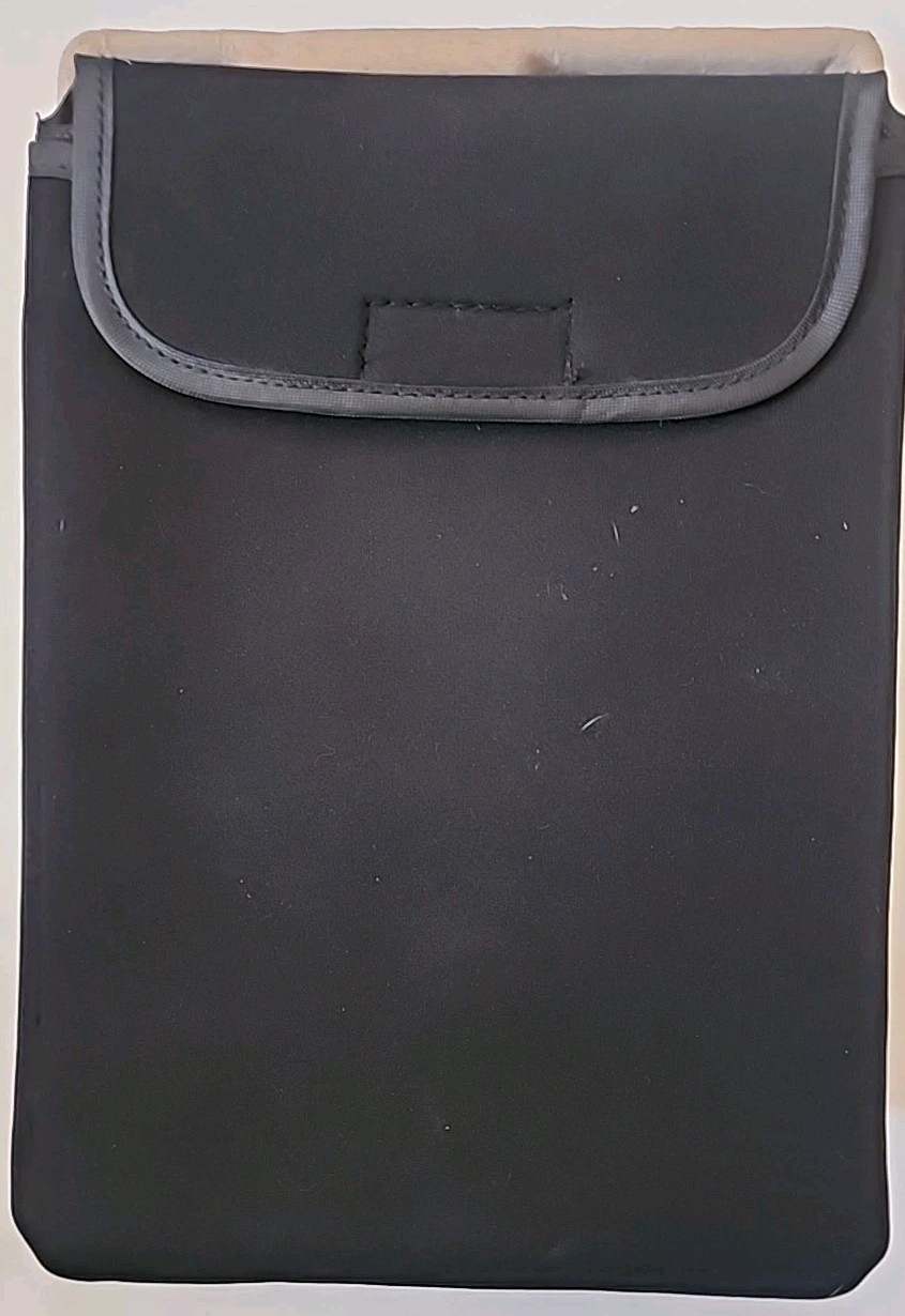 RCA Premier Atlas 10 Pro – Tablet Detachable Key Board, Charger, Case.For Parts!