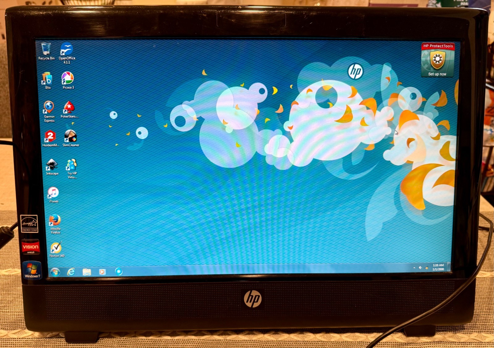 HP 100B All-in-One Windows 7 Pro PC XZ812UT#ABA AMD E-350 2GB DDR3 RAM 250GB HD