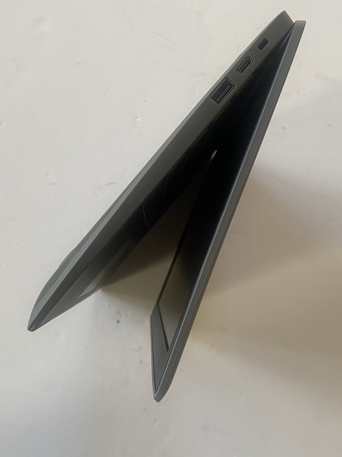 HP Chromebook 11a G8 EE AMD 1.6GHz 4GB RAM 16GB Storage ChromeOS
