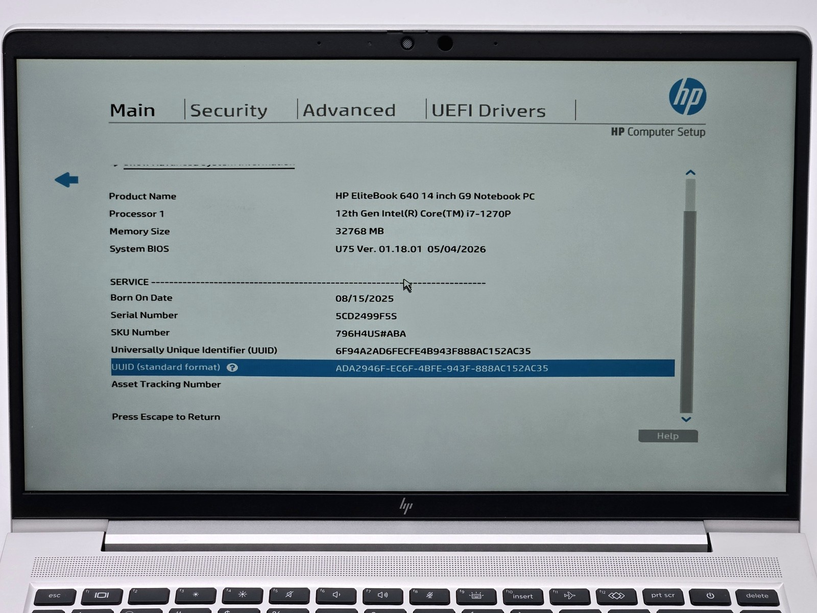 HP EliteBook 640 G9 14 Core i7-1270P 32GB 1TB SSD Windows 11 Grade D