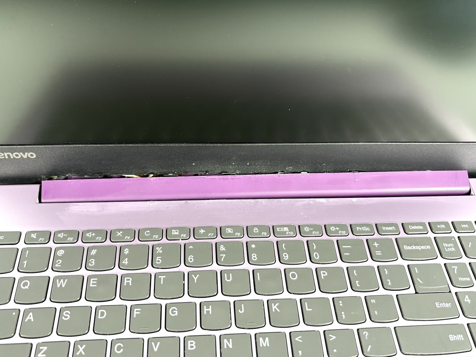 Lenovo IdeaPad 330-15AST – 15.6″ HD, 3.1GHz AMD A9-9425, 8GB RAM, 256GB SSD