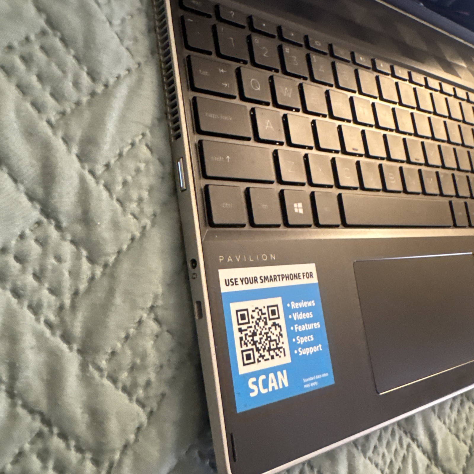 HP Pavilion x360 2-in-1 14″ FHD Touch Screen I5-10210U 500GB 8GB “CHIP” Win 11