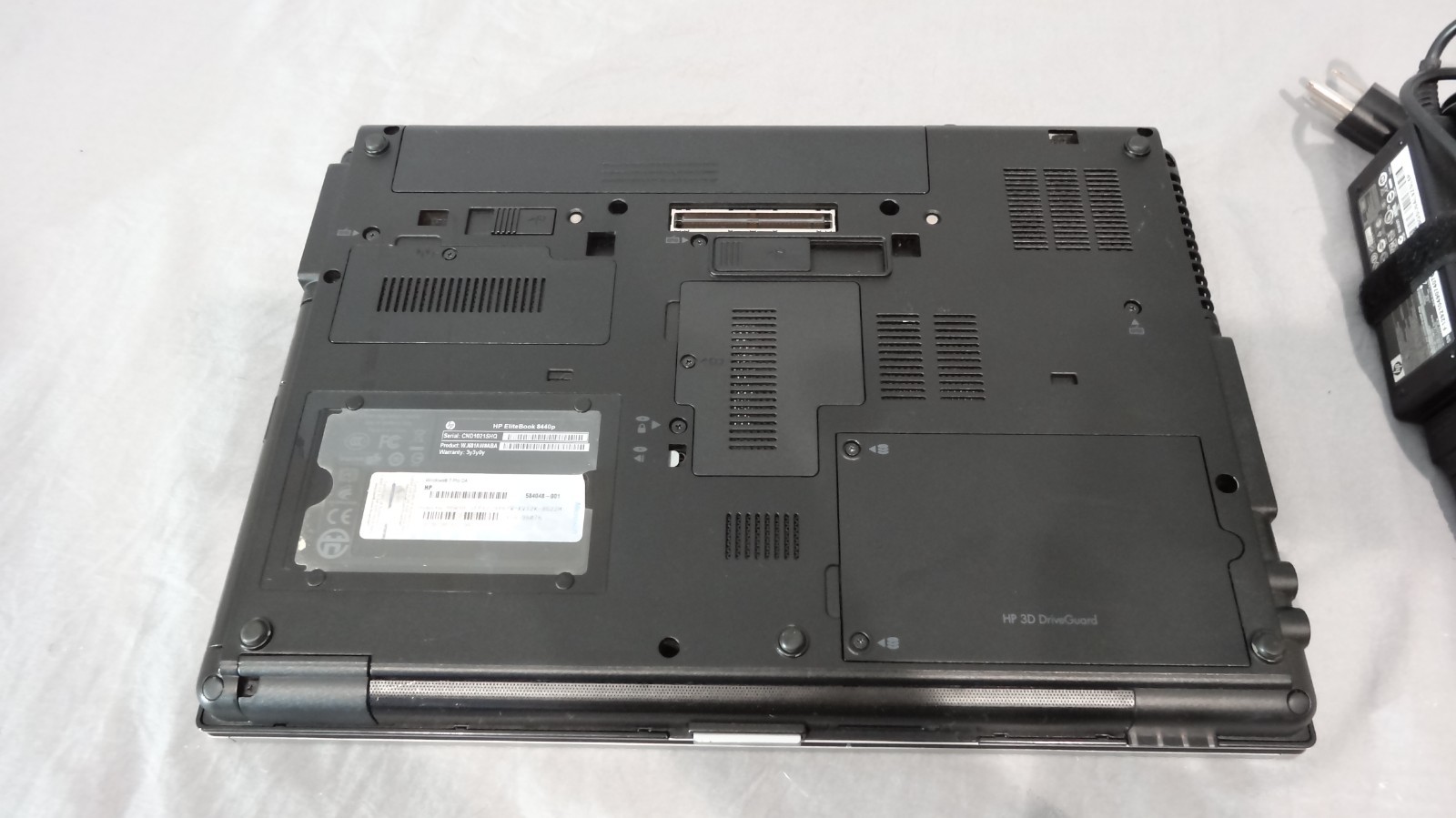 HP ELITEBOOK 8440P – BOOTS TO BIOS – INTEL I5 M520 – 4GB RAM – Read Description