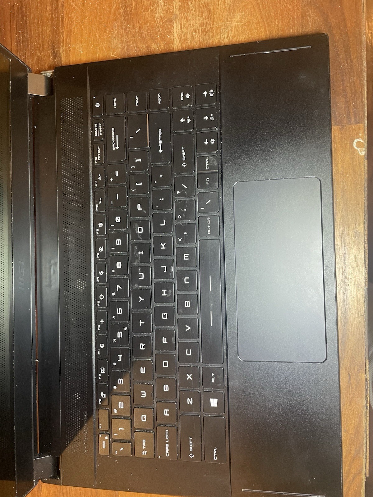 MSI Creator 15 Gaming Laptop: 15.6″ Intel i7-11800H, NVIDIA GeForce RTX 3060