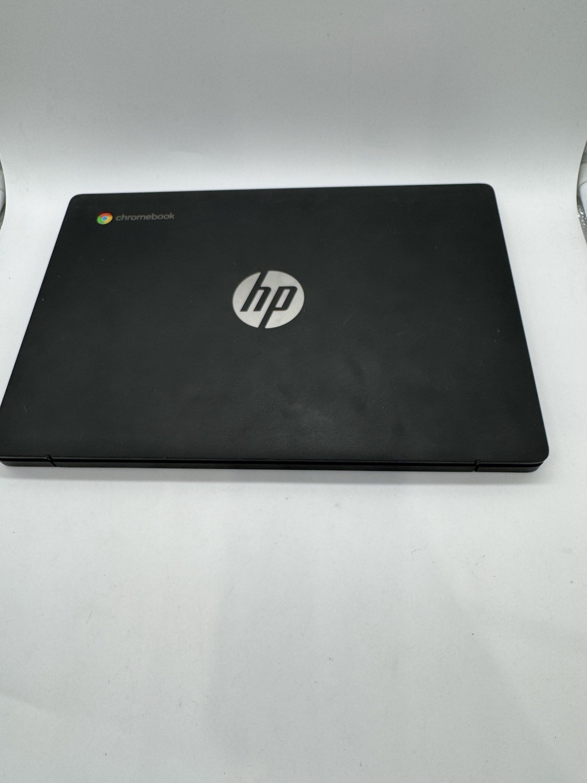 (BROKEN) HP Chromebook 11-inch Laptop MediaTek – MT8183 – 4 GB RAM – 32 GB eMMC