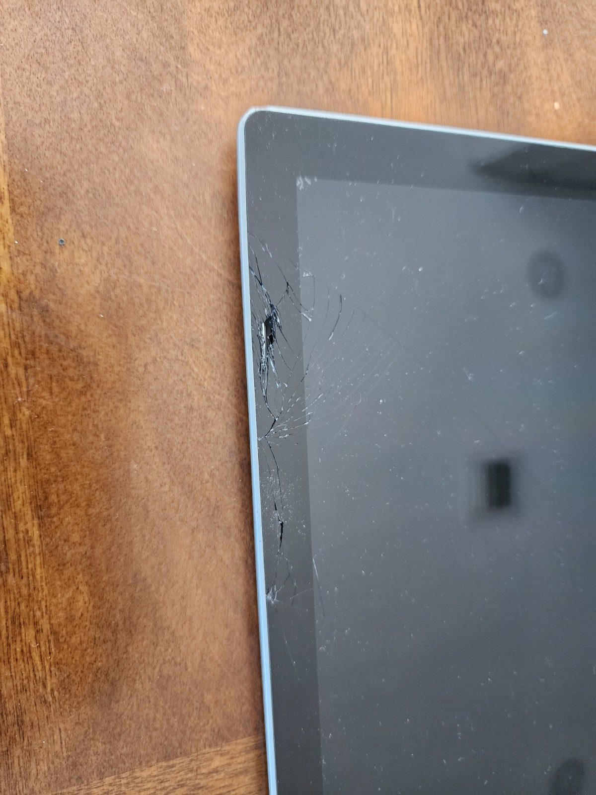 Microsoft Surface Pro 5 1796 I5 8GB RAM, 256GB SSD