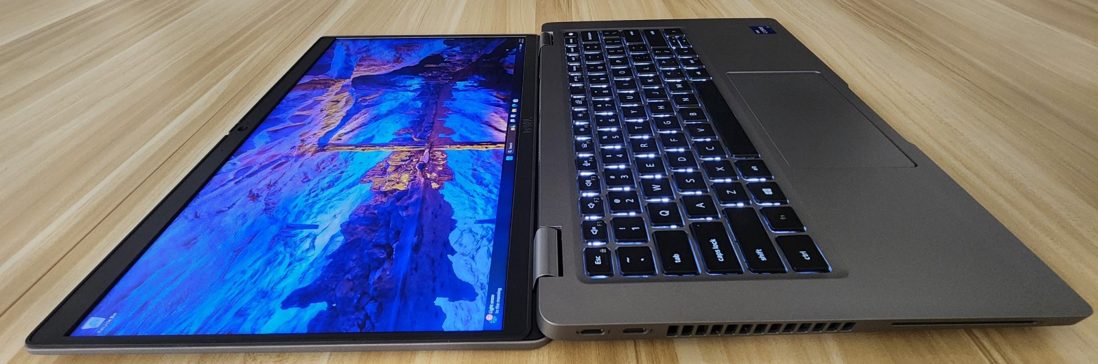 Dell 5420 14″ Up to 4.8GHz i7-1185G7 16GB RAM 1TB SSD Win 11 Pro