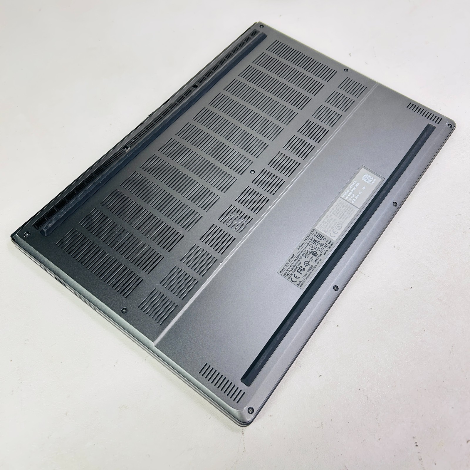 ASUS ROG Zephyrus G16 OLED (Core Ultra 9 185H, 16GB/500GB SSD, RTX 4070) Laptop