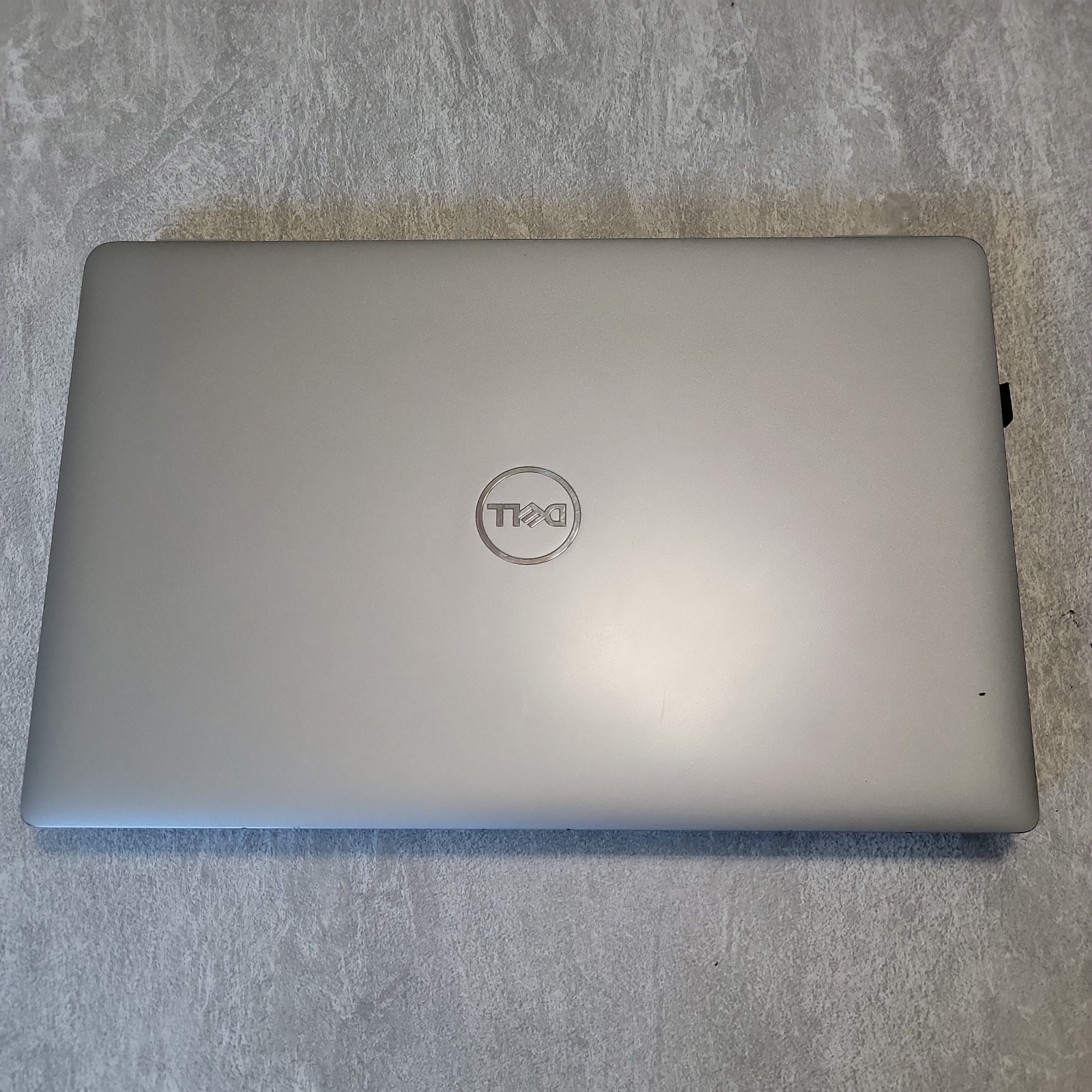 Dell Latitude 5450 14″ FHD Core Ultra 5 135U 1.6GHz 512GB SSD 16GB RAM Linux