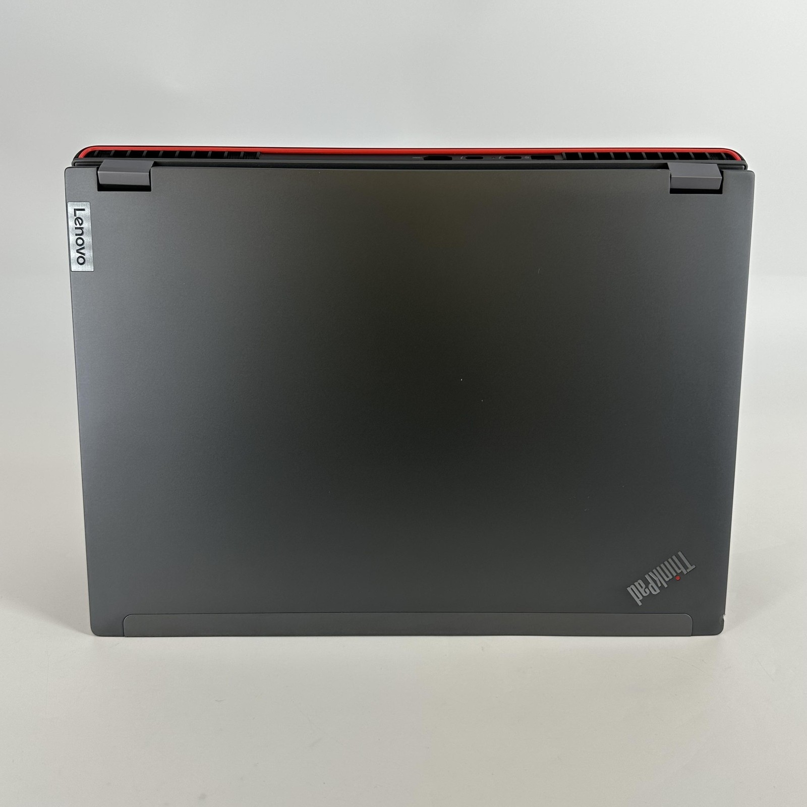 Lenovo ThinkPad P16 Gen 1 2K 2.3 GHz i9-12950HX 32GB 1TB SSD RTX A2000 Good