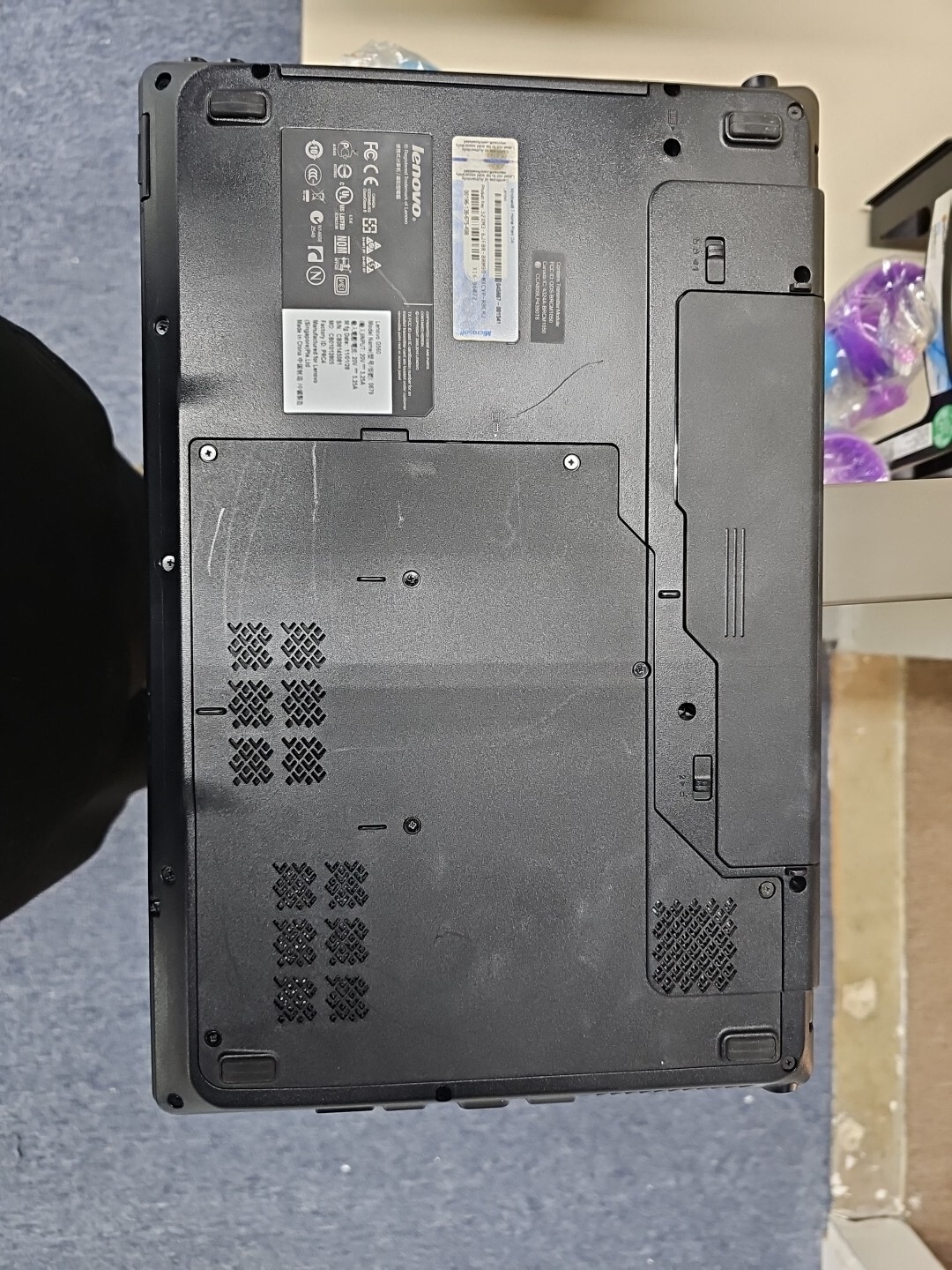 Lenovo G560 Laptop Intel Pentium Dual Core 4GB Ram Has HDD & Battery Powers On