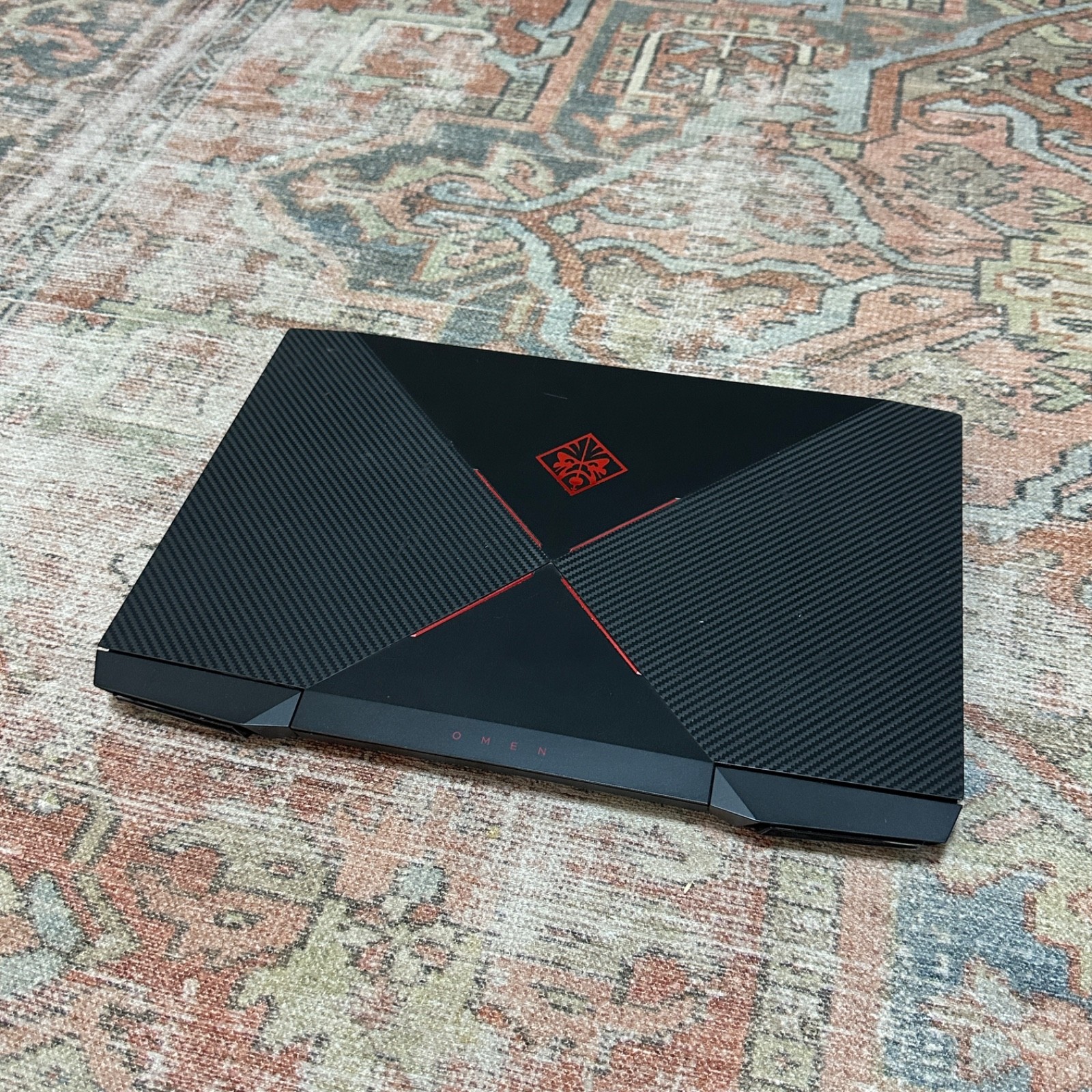 HP Omen 15-ce015dx Lab Top – No Hard Drive / Ram / Charger