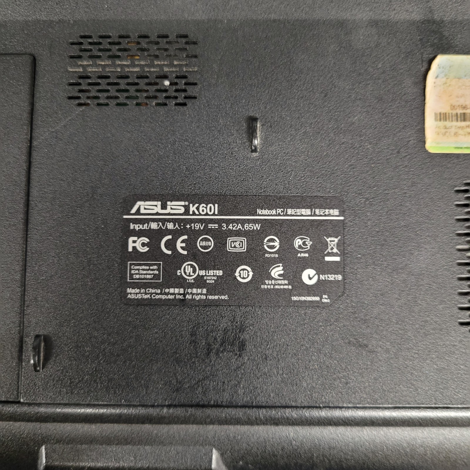 ASUS K601 Intel Core Duo T4400 @2.20 @GHz 4 GB RAM – NO HDD –