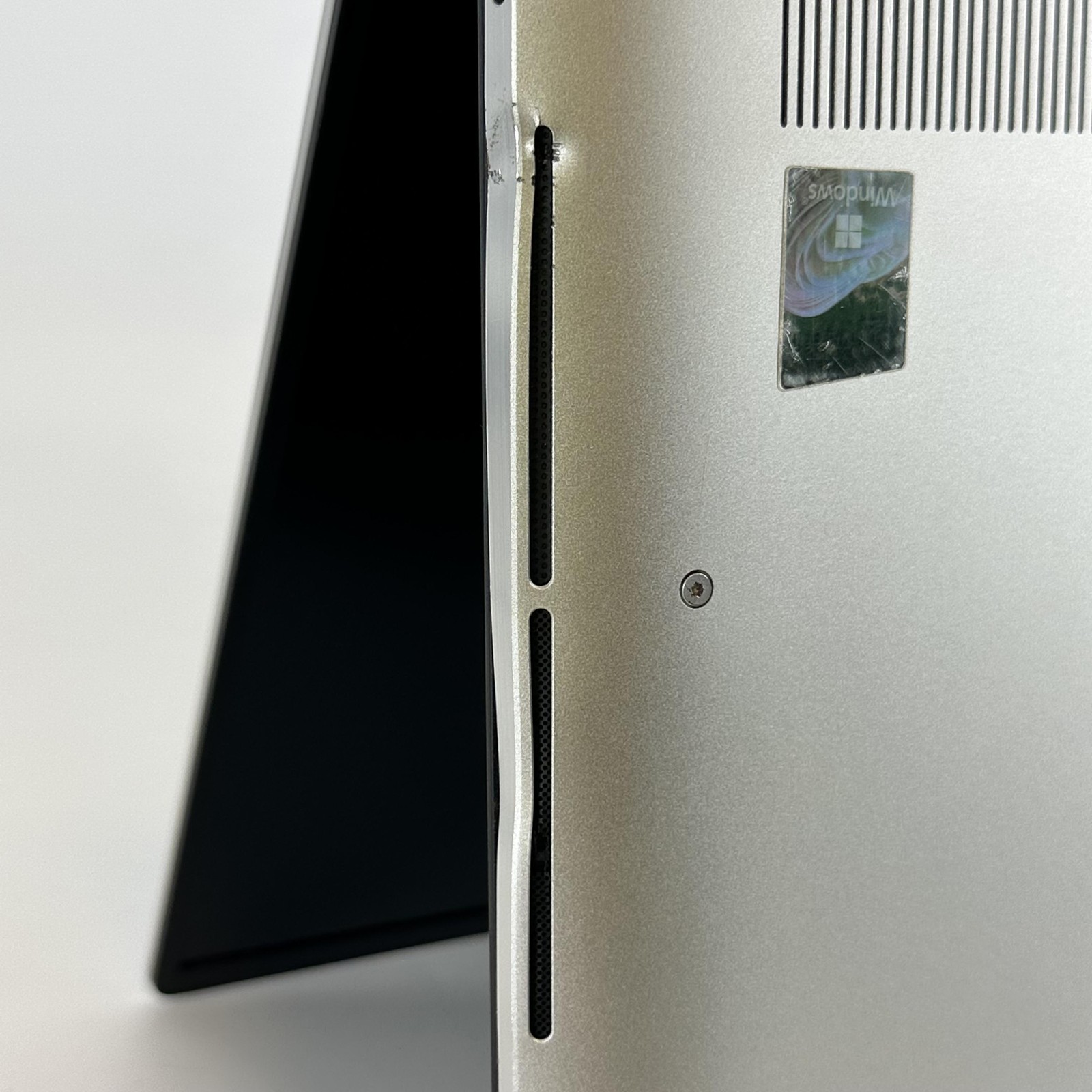 Dell XPS 15 9520 Silver FHD+ 2.5 GHz i9-12900HK 32GB 512GB SSD RTX 3050 Ti