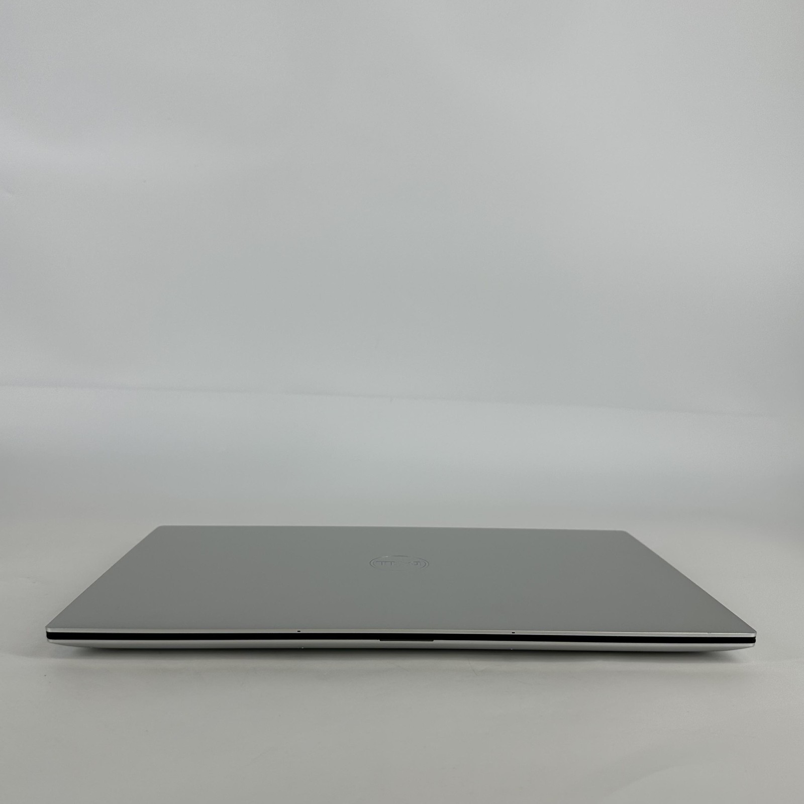 Dell XPS 15 9520 FHD+ 2.3 GHz i7-12700H 16GB 512GB SSD NVIDIA RTX 3050 Very Good