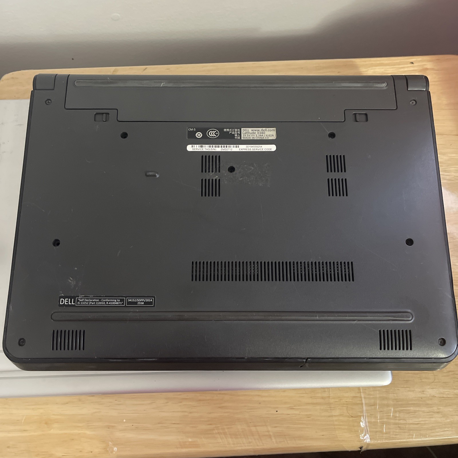 Dell Latitude3340 13″ Touchscreen Intel i3 6GB RAM 500GB HDD W10 All Diag Passed