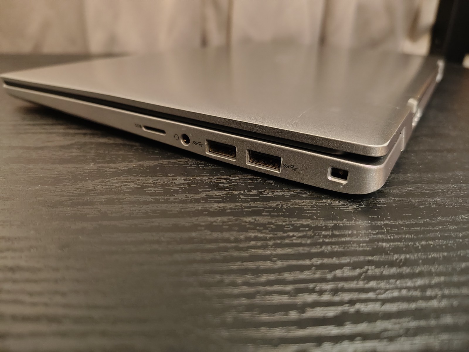 Dell Latitude 5320 13.3″ (256GB SSD, Intel Core i5 11th Gen., 2.60 GHz, 8GB)…