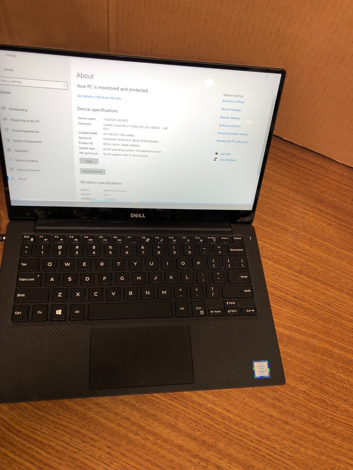 Dell XPS 13 9360 – i7-7560U – 16GB Ram – 512GB SSD – PARTS – SCREEN ISSUES