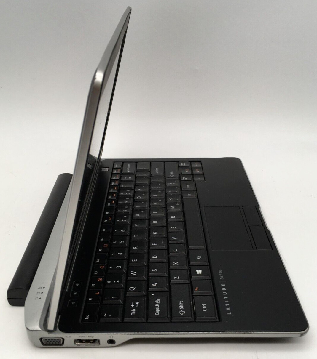Dell Latitude E6230 Intel i5-3320M 8GB 128GB SSD WebCam HDMI Win 10 Office 2019