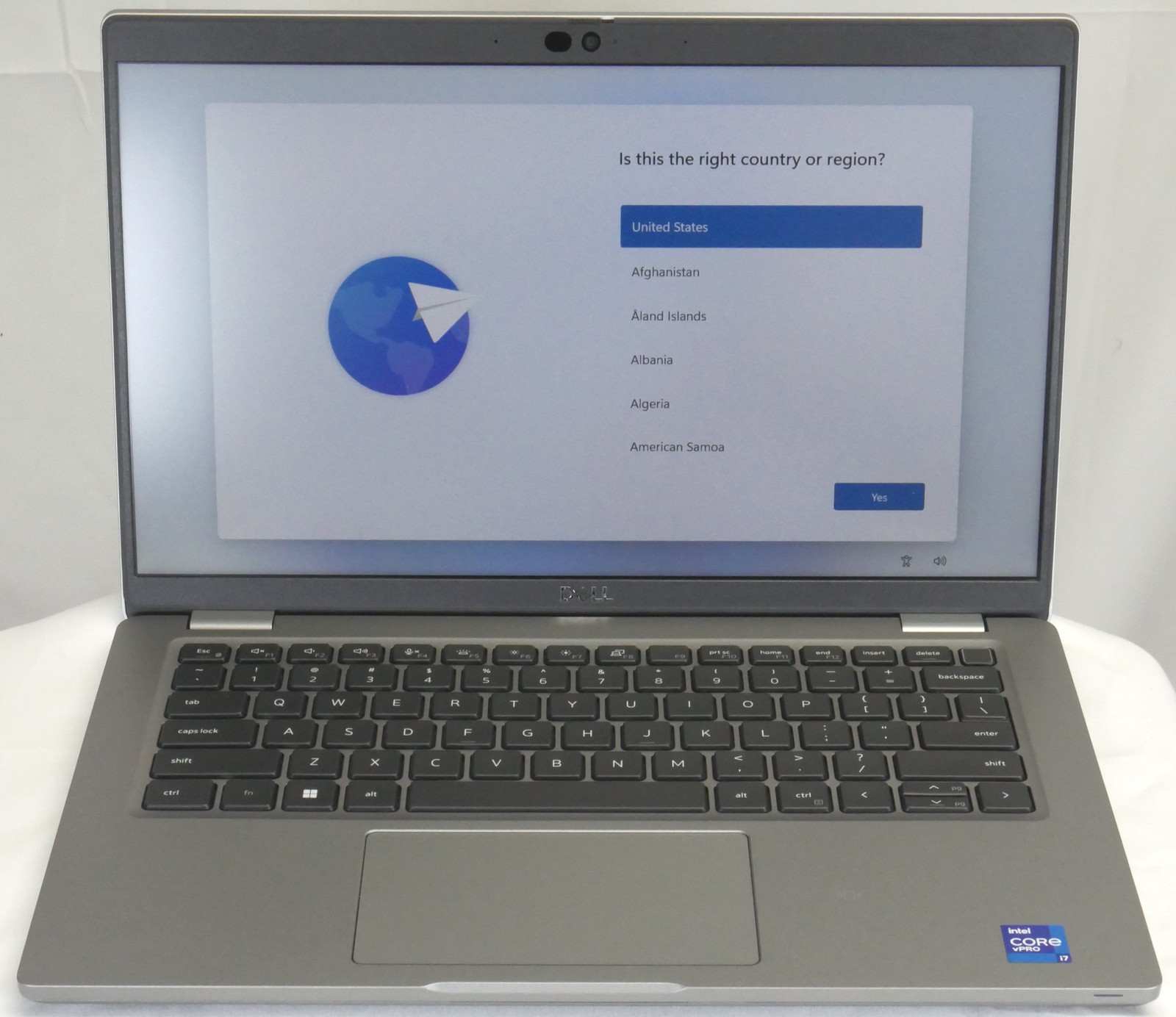 Dell Latitude 5421 i7-11850H 2.50GHz 16GB 256GB Gray W11P NOAC