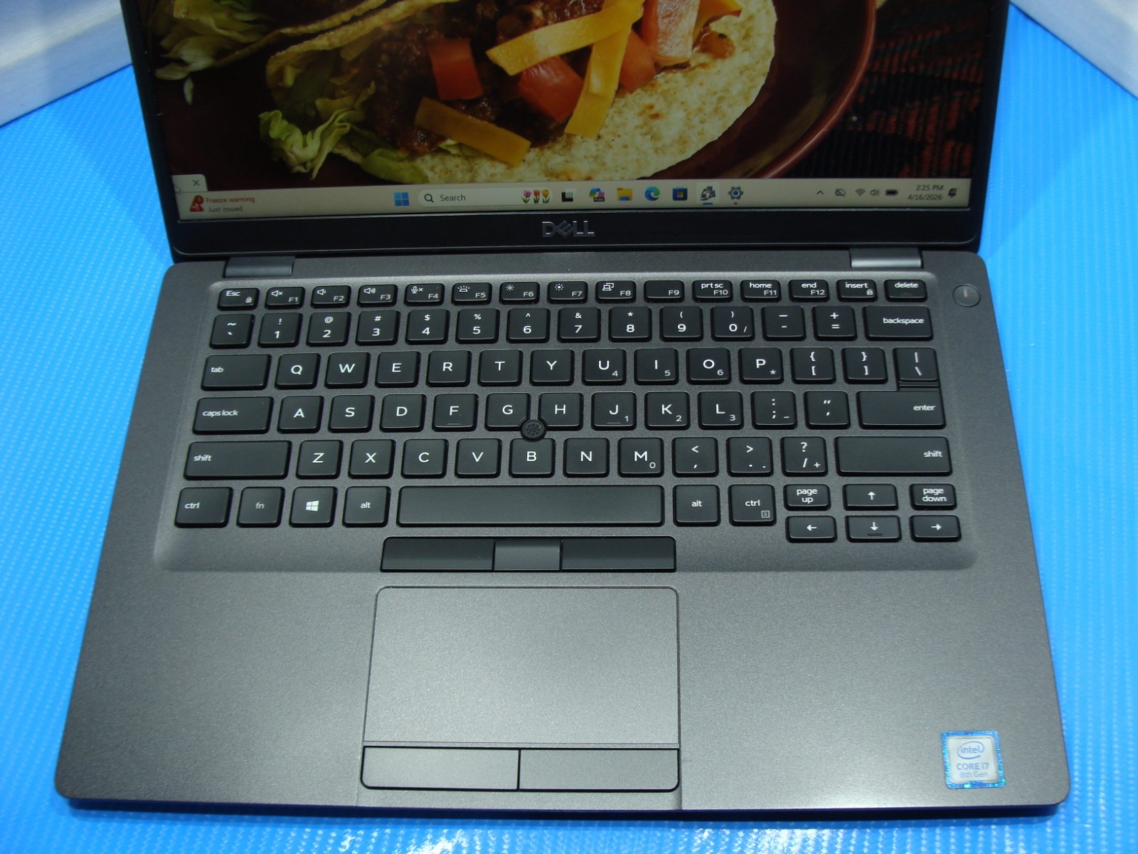Dell Latitude 5400 14″ FHD Intel i7-8665U 1.9GHz 8GB 512GB Windows 11 Pro +PA