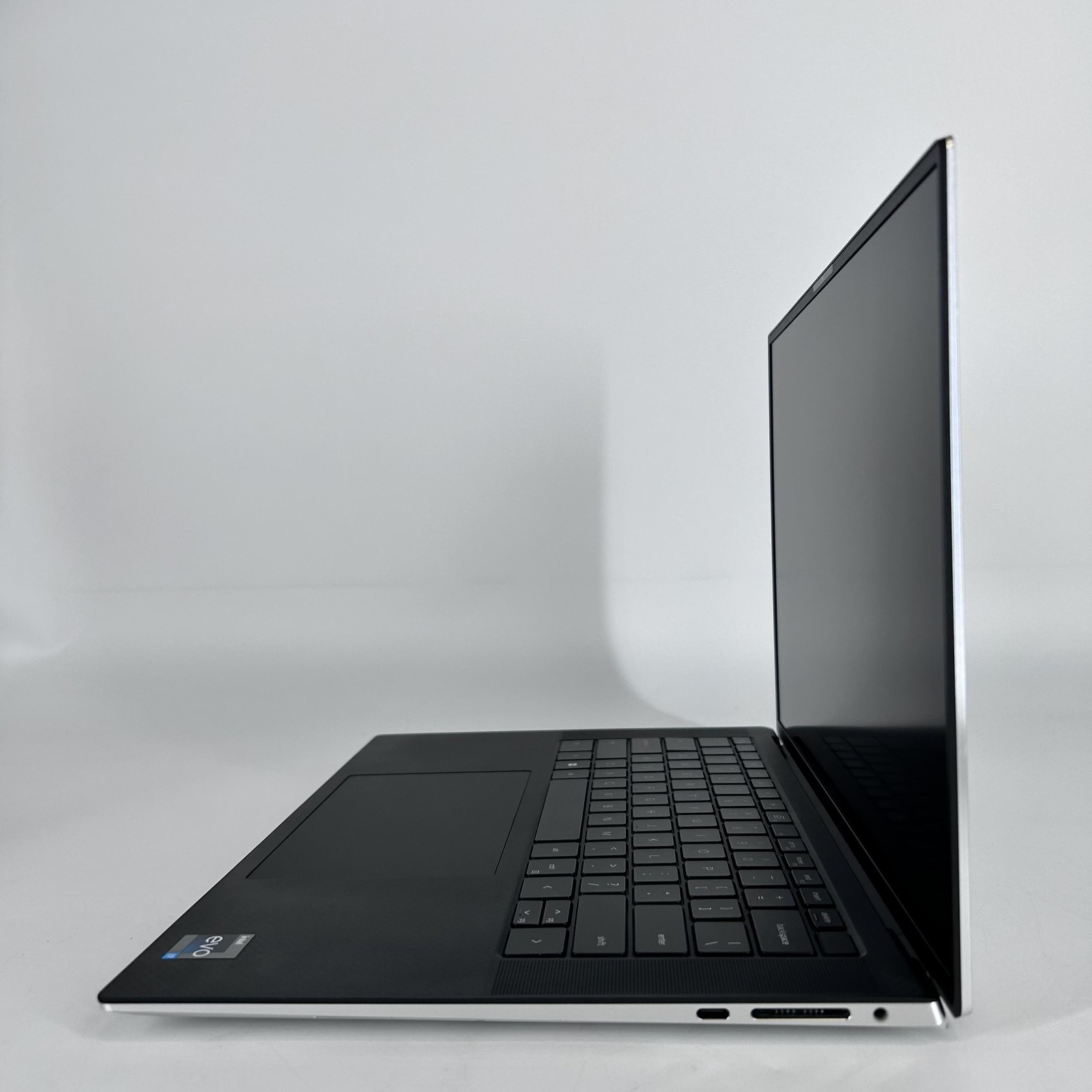 Dell XPS 15 9530 FHD+ 2.4 GHz i7-13700H 16GB 512GB SSD Intel Arc A370M Very Good