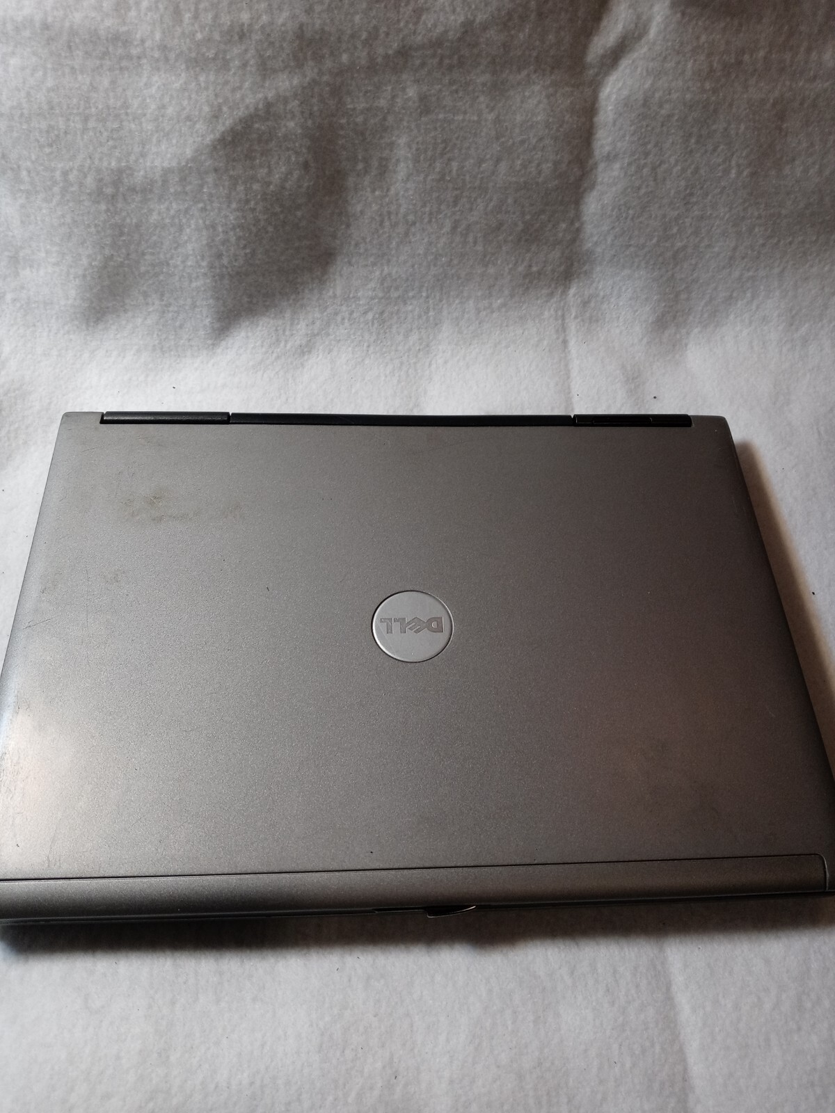 Dell Latitude D620 Grey Laptop PARTS ONLY