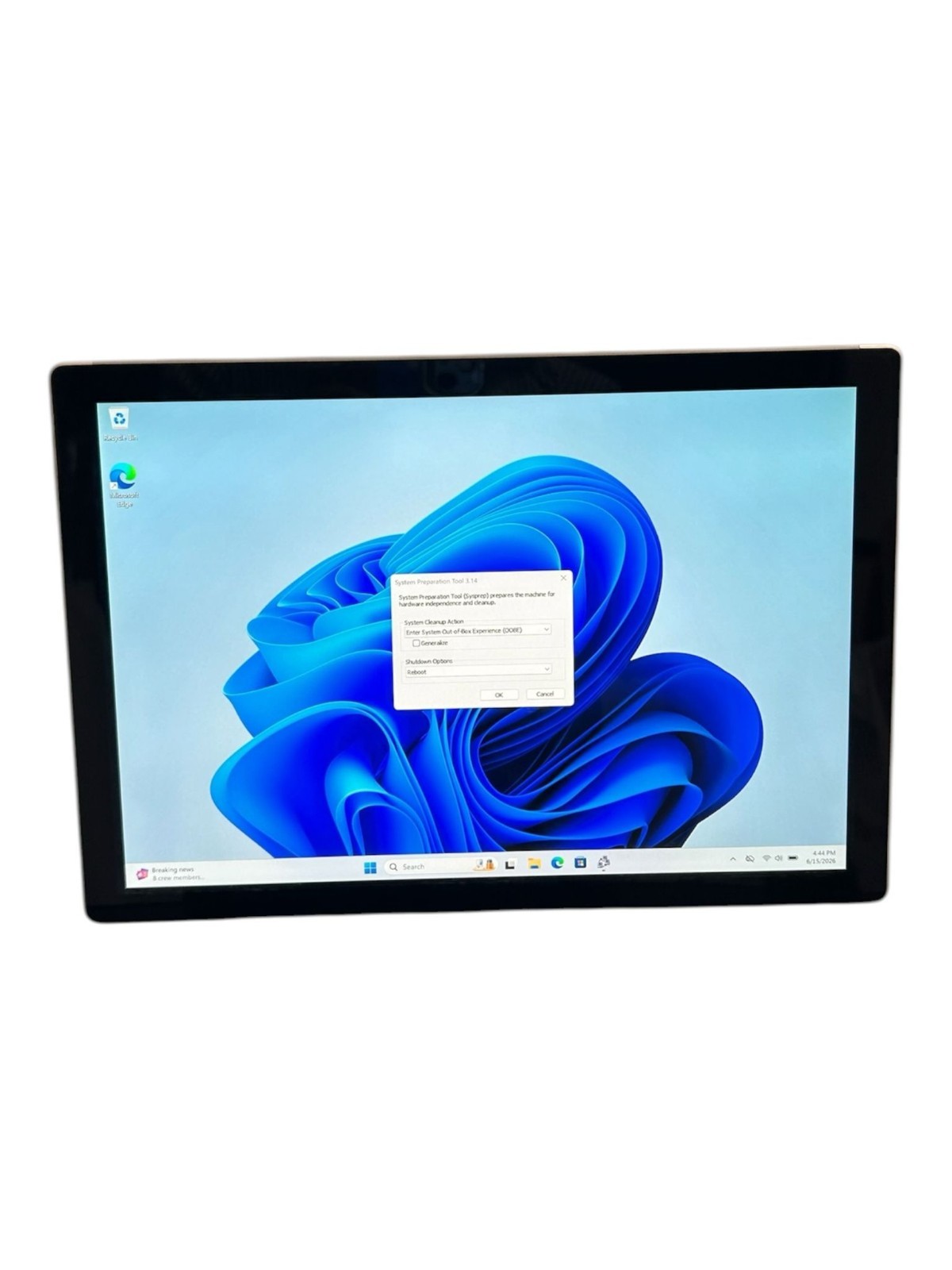 Microsoft Surface Pro 7 12.3″ Tablet – i5-1035G4 – 8GB RAM – 128GB SSD