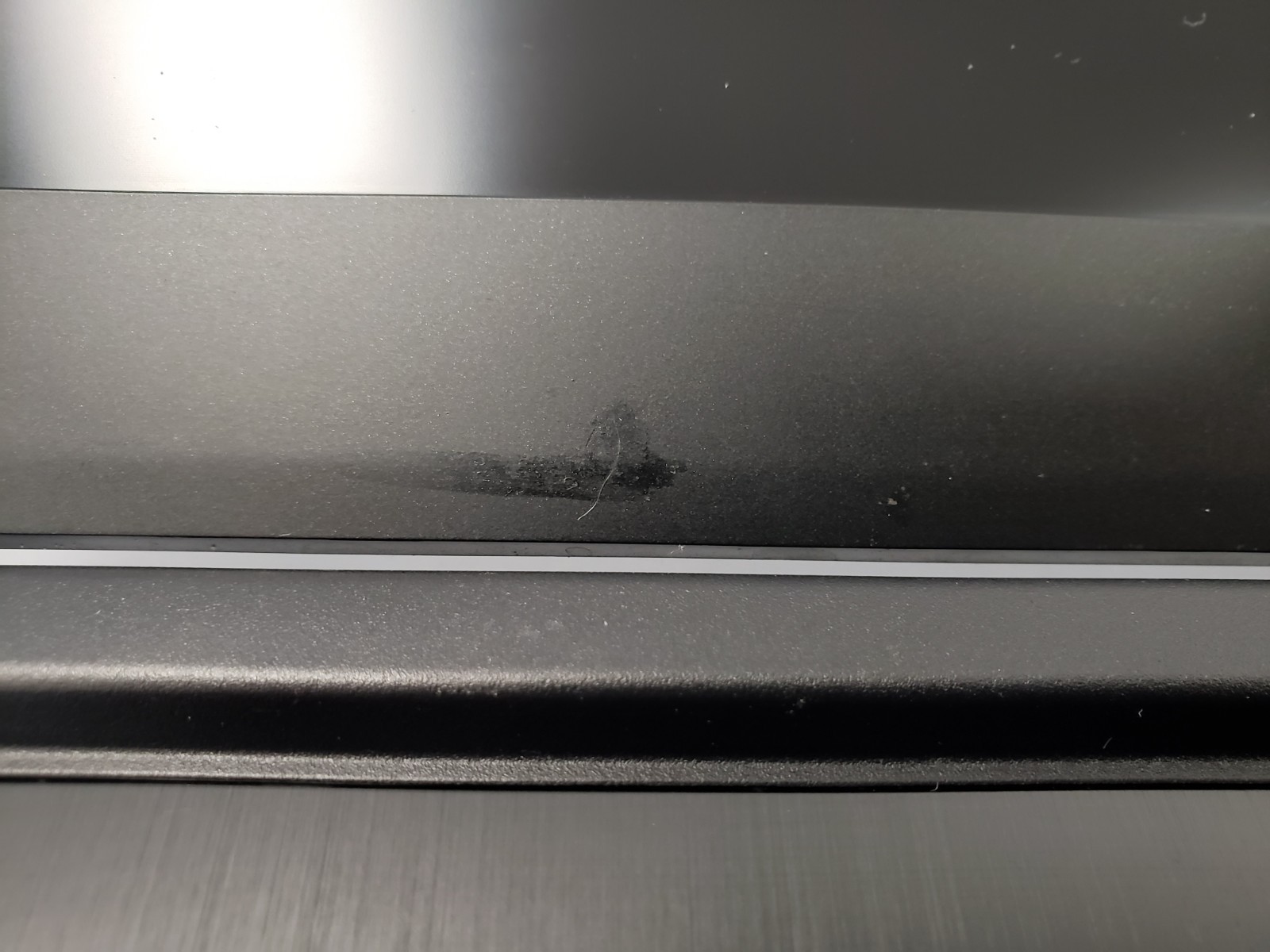 (82890-1) MSI MS-16R5 Gaming Laptop