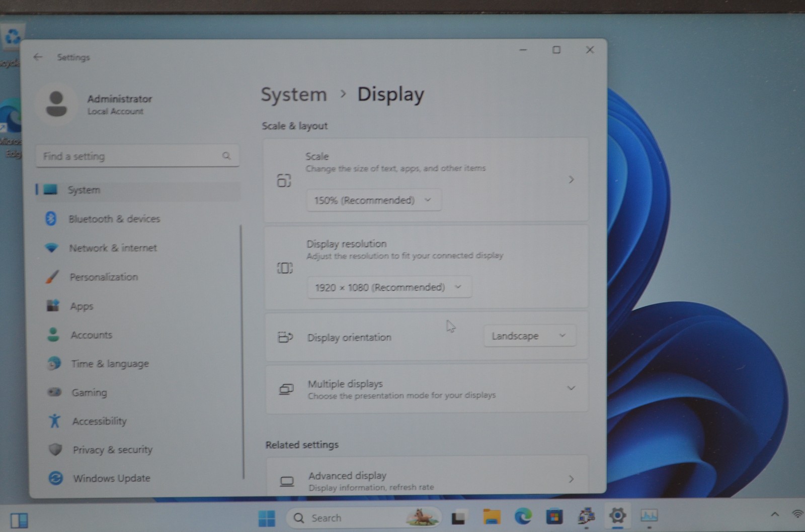 Dell Latitude 5401 14”FHD Intel Core i5-9400H 2.5GHz 16GB RAM 256GB SSD Win11Pro