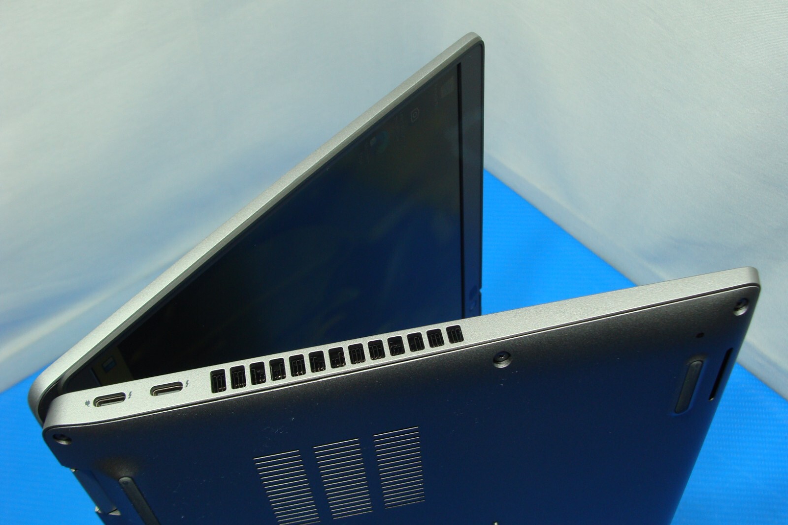 Dell Latitude 14 5420 FHD Intel Core i7 11th Gen 2.8GHz 16GB 512GB SSD Win 11PRO