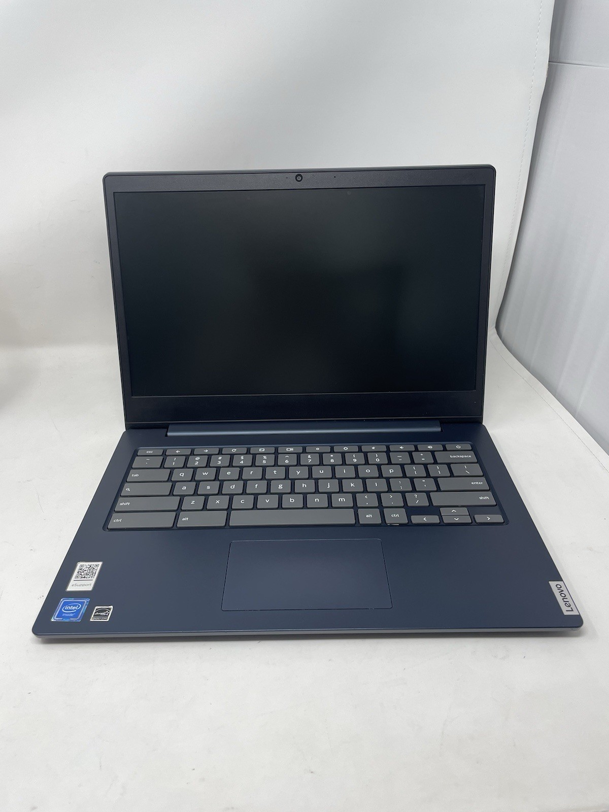 Broken Lenovo IdeaPad 3 CB 14IGL05 14″ Chromebook Intel N Blue Wi-Fi Webcam
