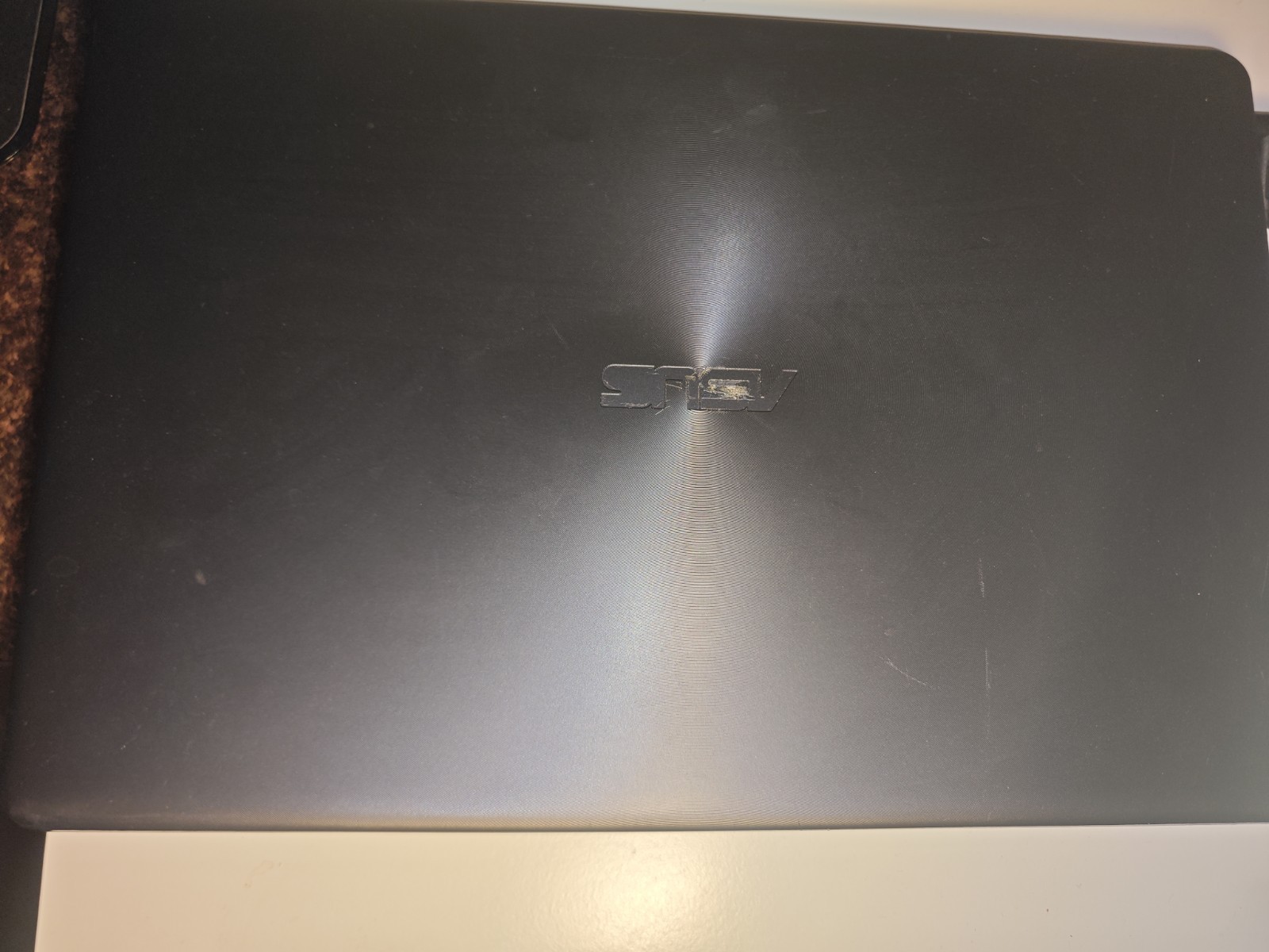 ASUS Vivobook X510UAR Ultra Laptop 15.6 Full HD | i5-8250U | 500GB SSD | WIN 11