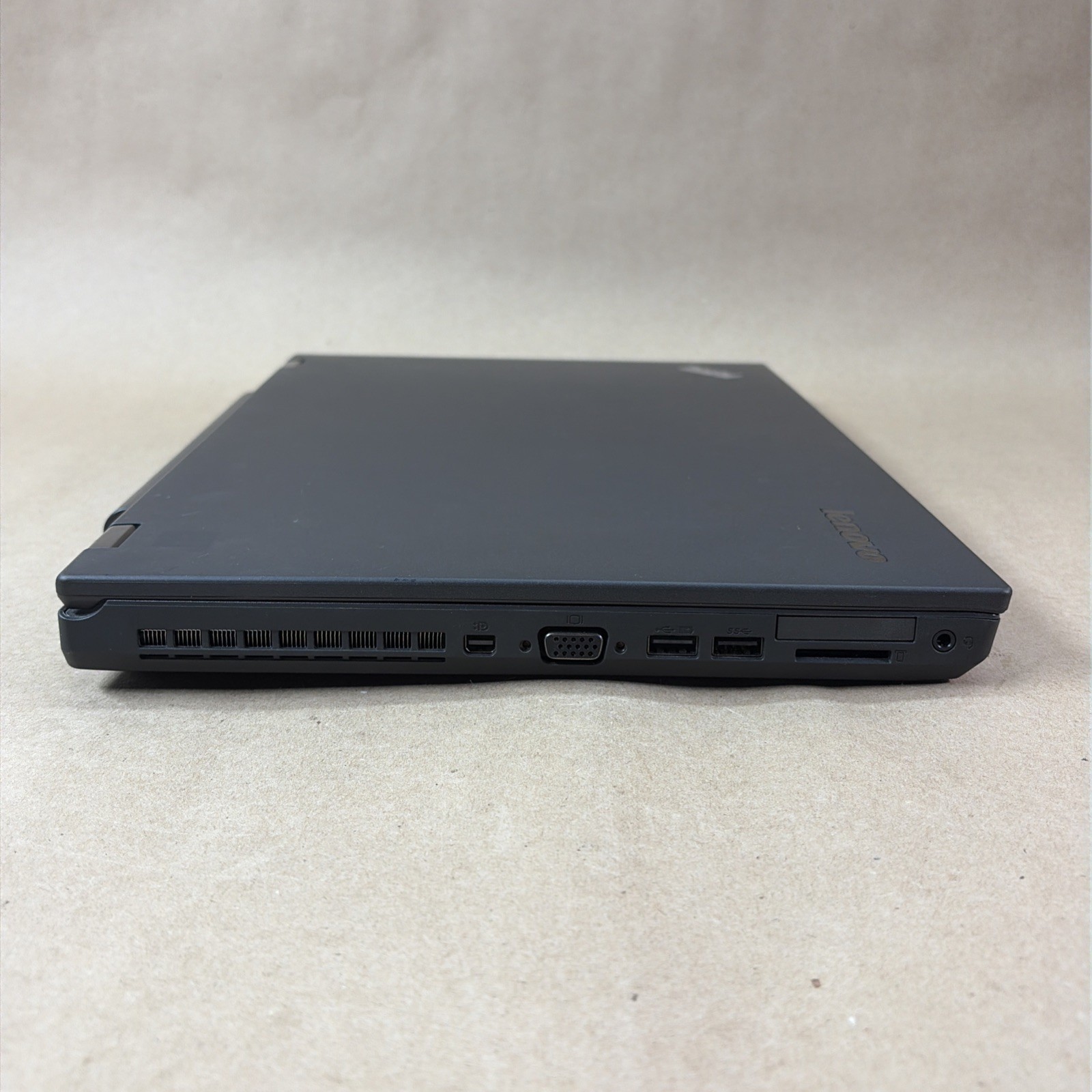 Lenovo ThinkPad T540p i5-4300M 8GB RAM Boots BIOS No OS No Charger