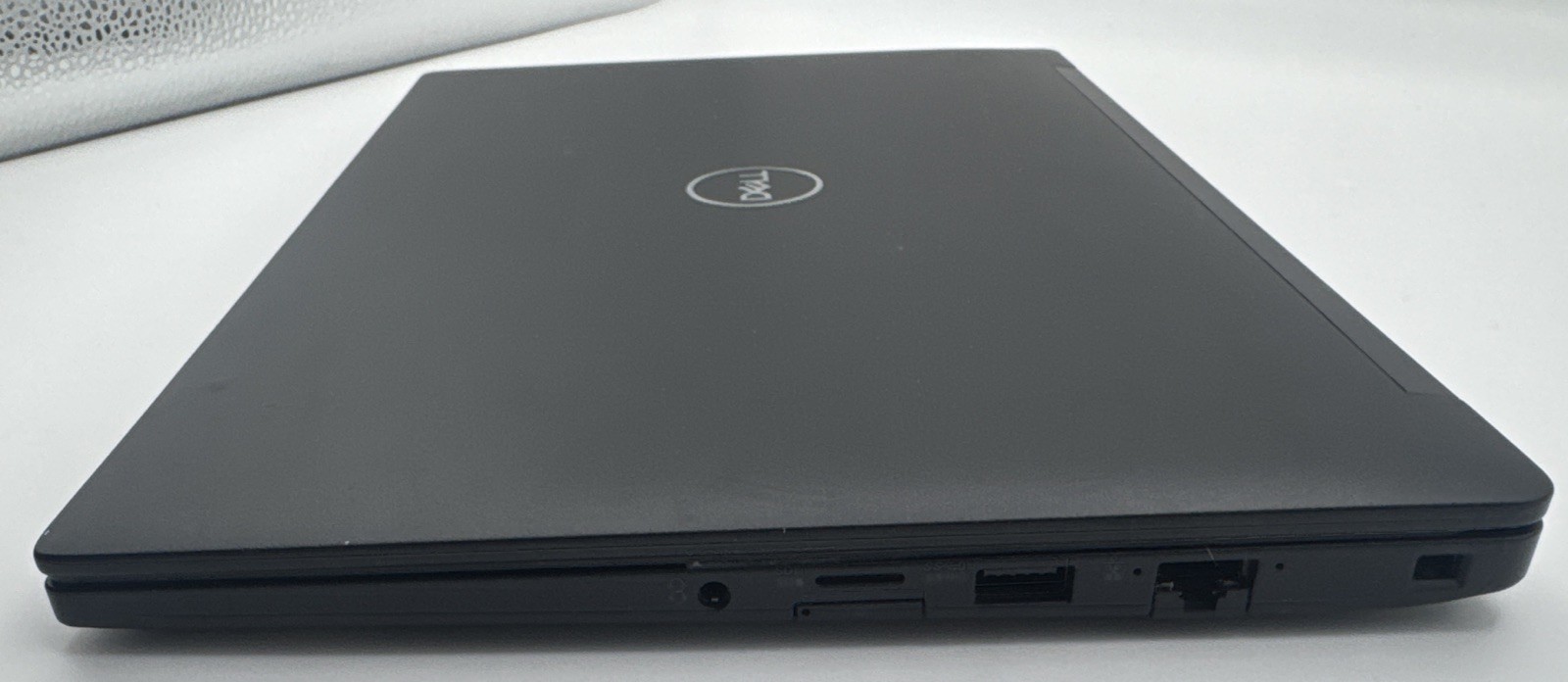 Dell Latitude 7390 13” i5-7300U 2.60GHz 16GB RAM 256GB SSD Win11 P Please Read!