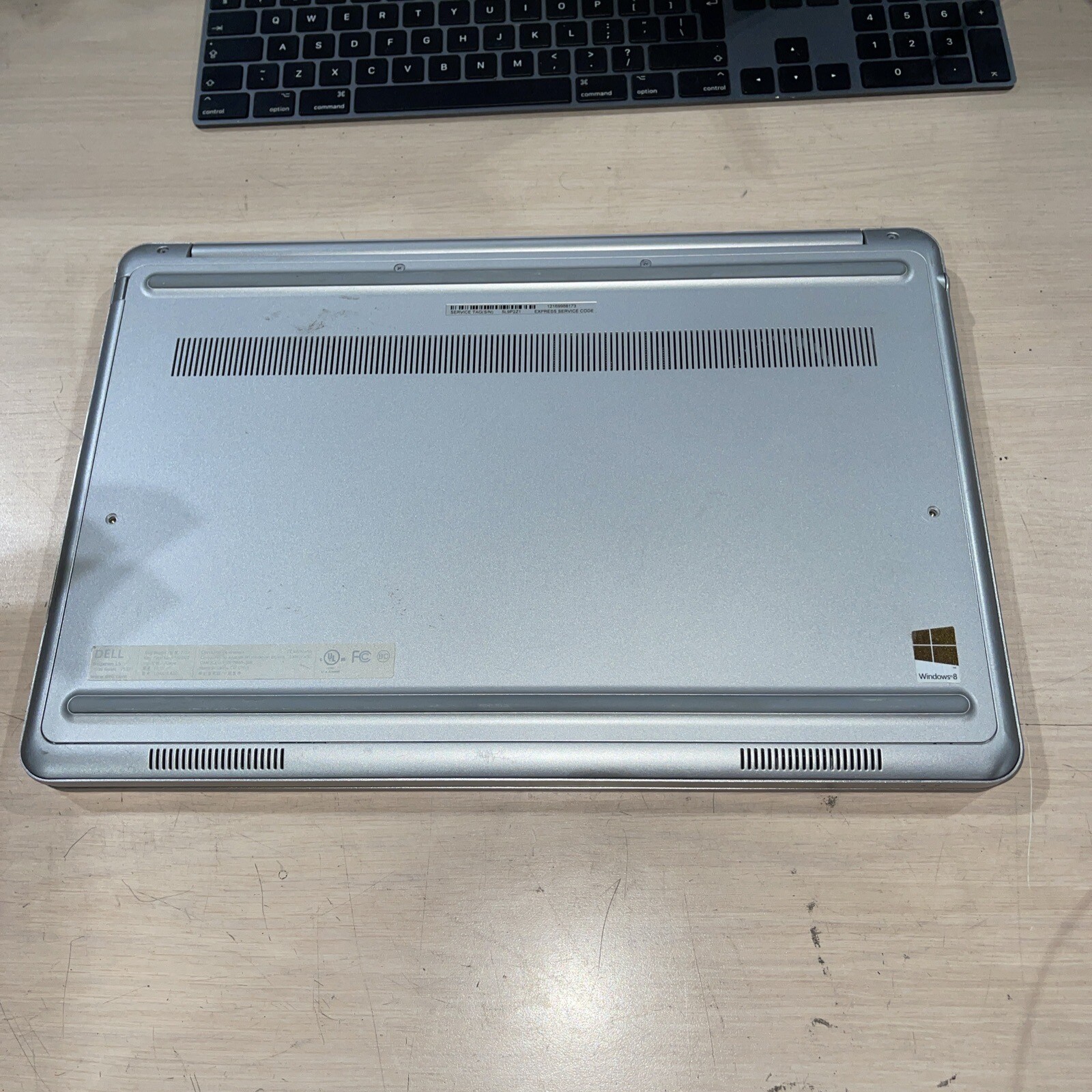 Dell Inspirion 15 7000 Series i5 8GB RAM **NO HD NO OS NO CADDIE**