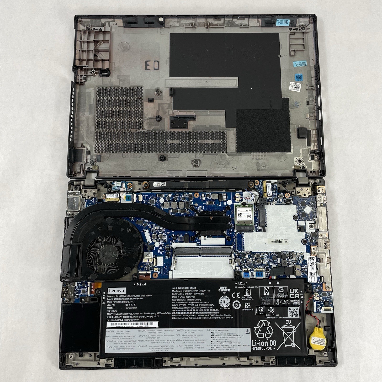 Lenovo ThinkPad T14 14″ Ryzen 5 Pro 5650U 2.30 GHz 16 GB RAM No SSD No OS – READ